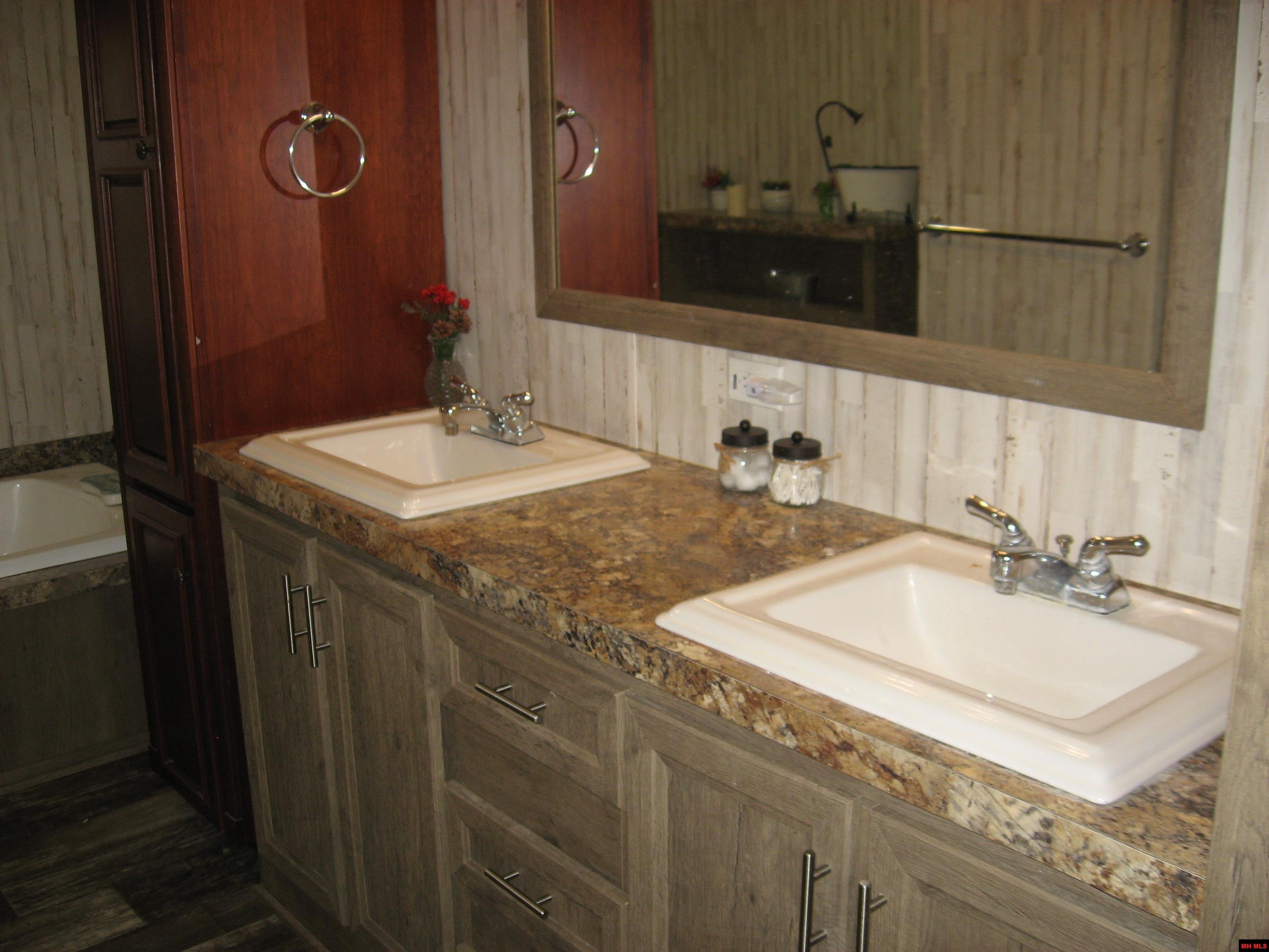 73 WENMESA TRAIL Mountain Home, AR