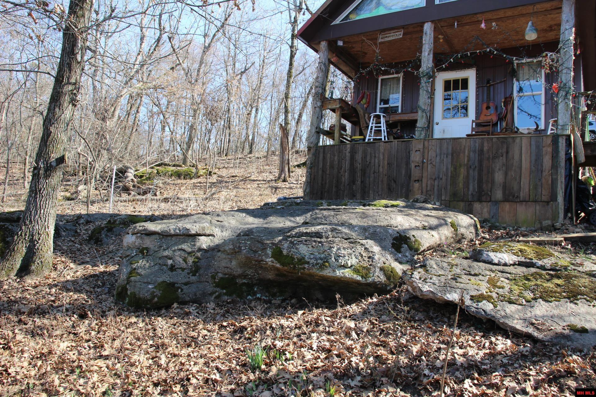 332 LONGWAY DRIVE Yellville, AR