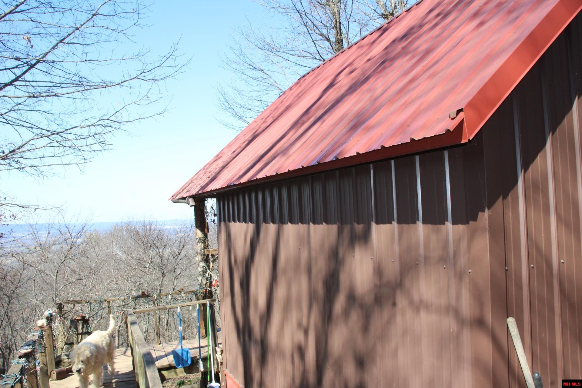 332 LONGWAY DRIVE Yellville, AR