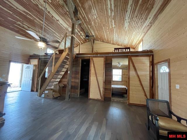 001-05015-000 Mackenzi Ridge Lane