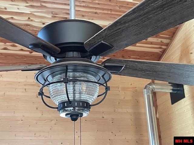 001-05015-000 Mackenzi Ridge Lane