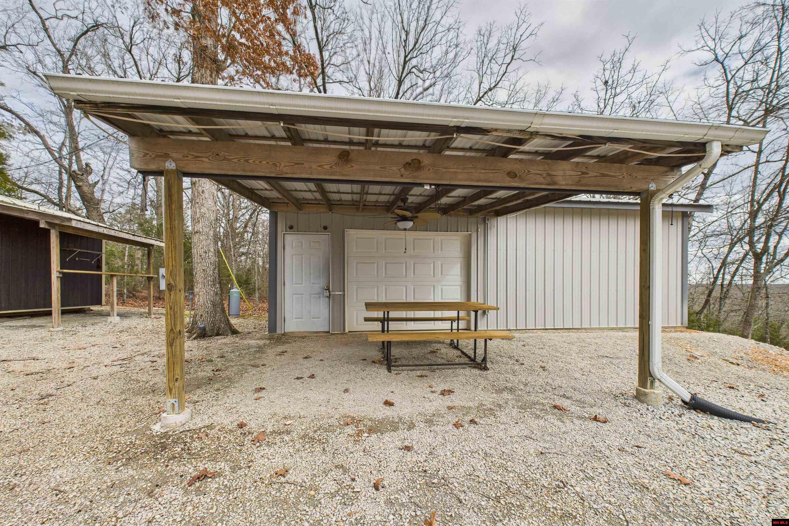 1282 CR 139 Elizabeth, AR