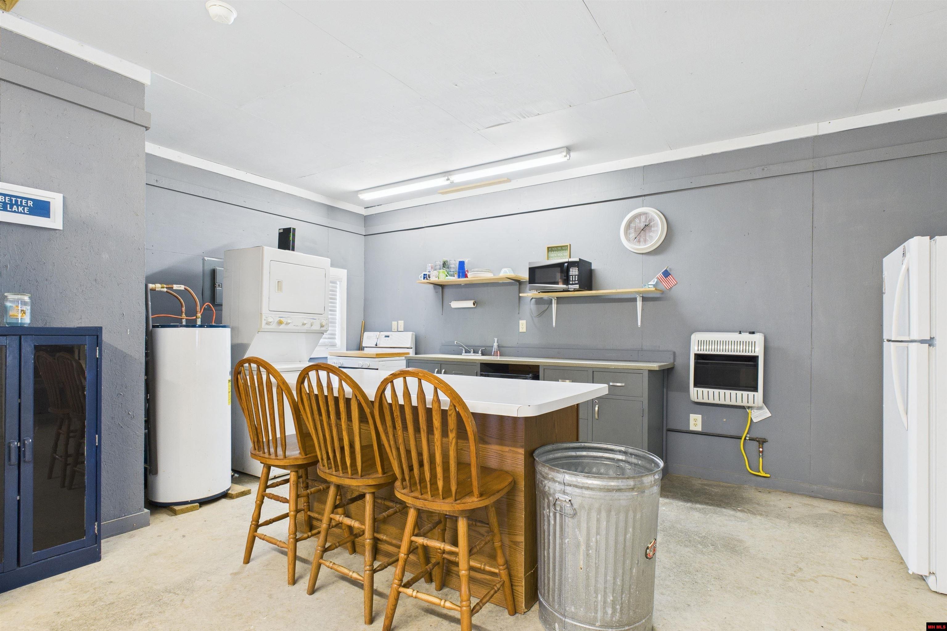 1282 CR 139 Elizabeth, AR