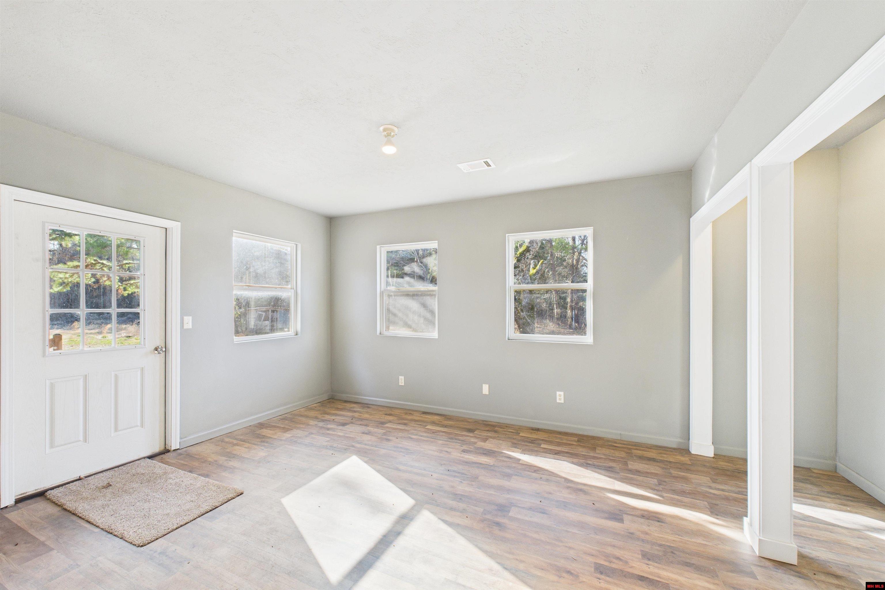 9249 HWY 9 SOUTH Salem, AR 72576