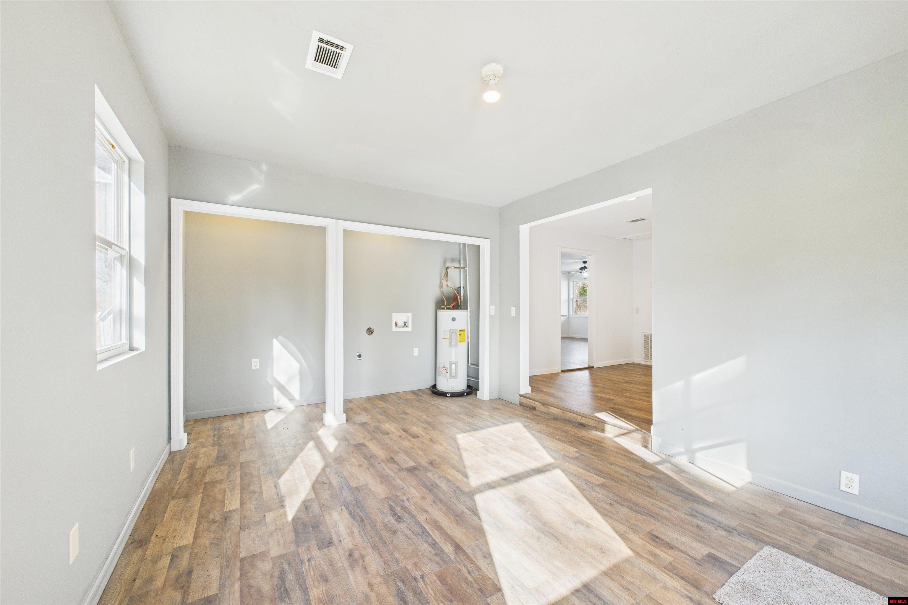 9249 HWY 9 SOUTH Salem, AR 72576