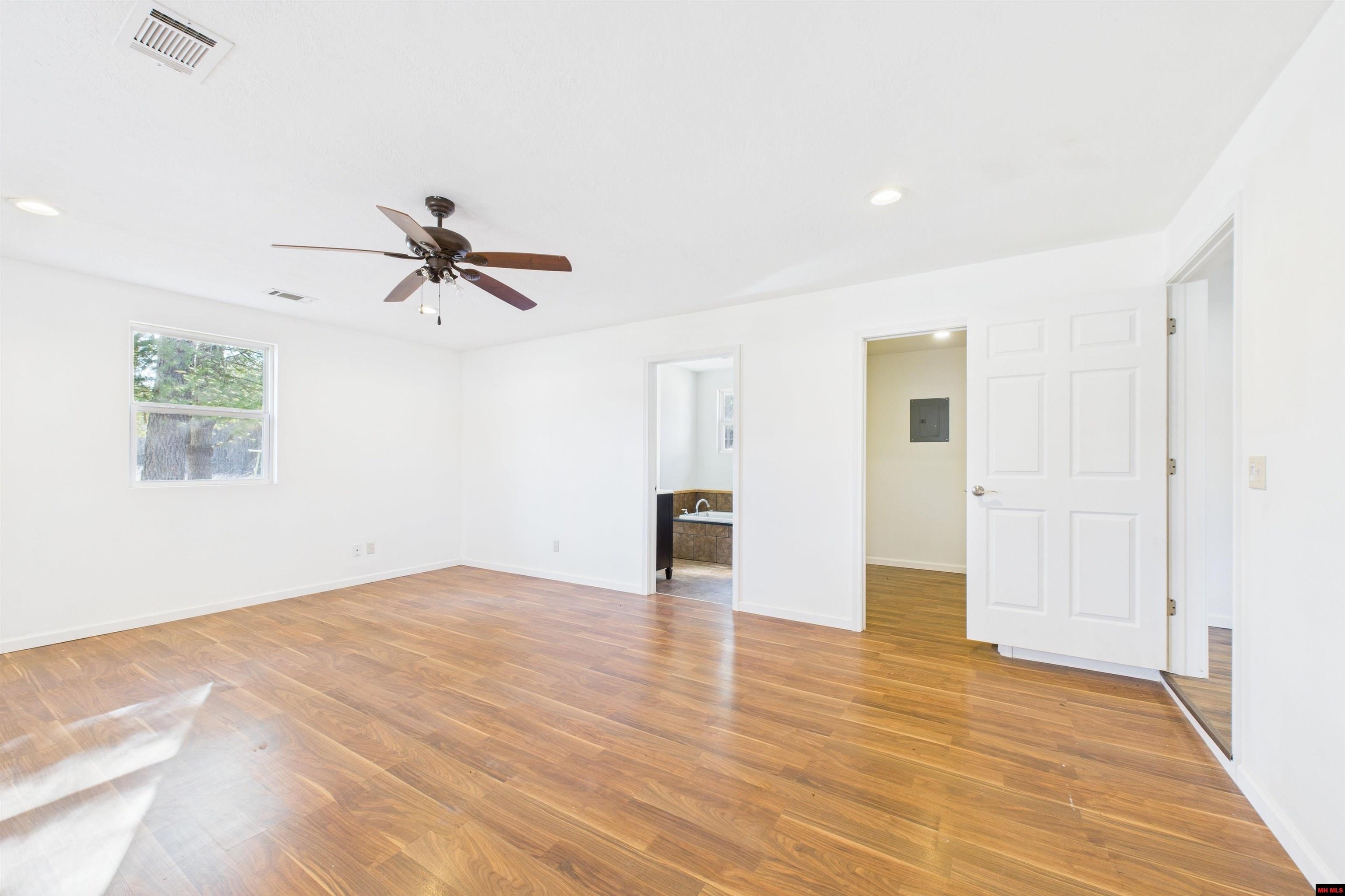 9249 HWY 9 SOUTH Salem, AR 72576