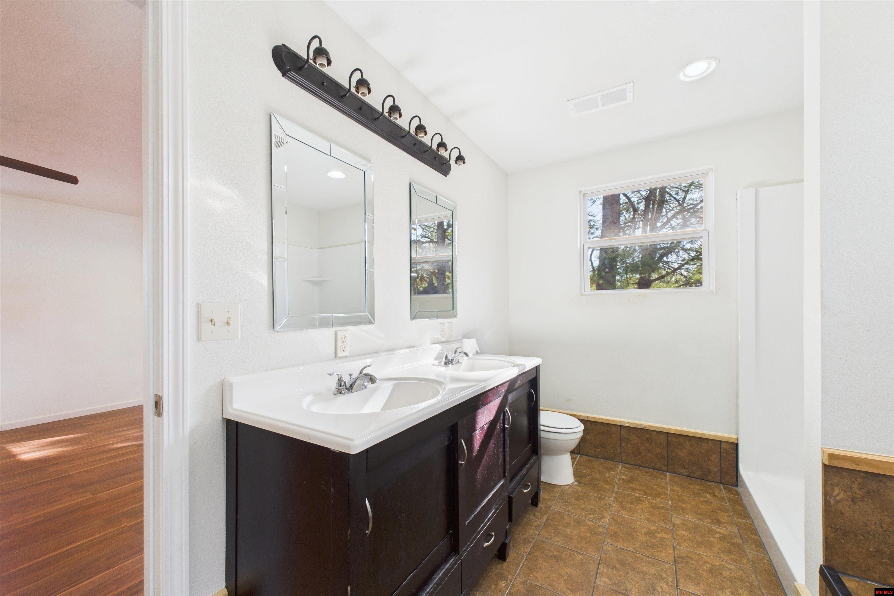 9249 HWY 9 SOUTH Salem, AR 72576