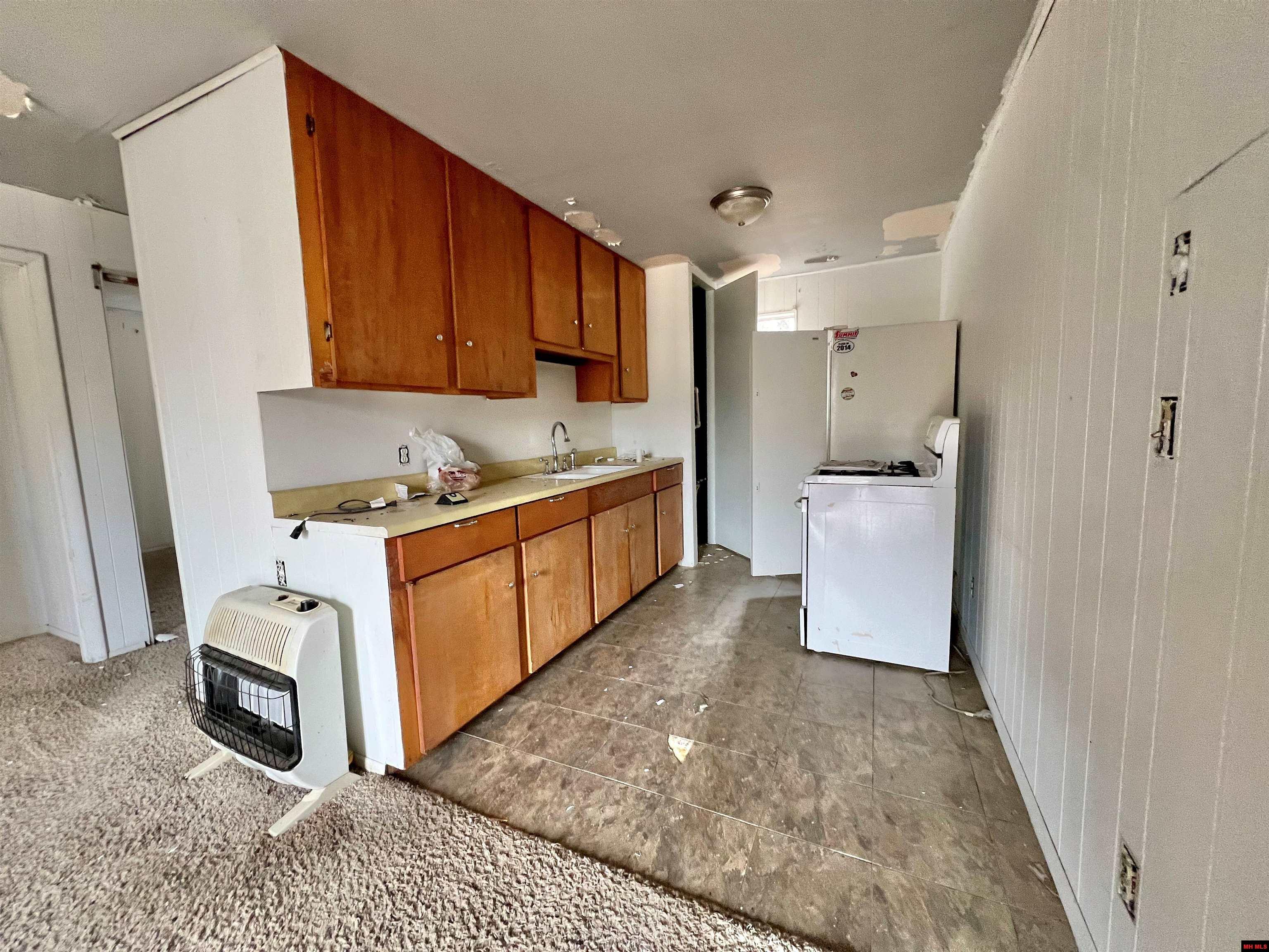 83 CR 987 Mountain Home, AR