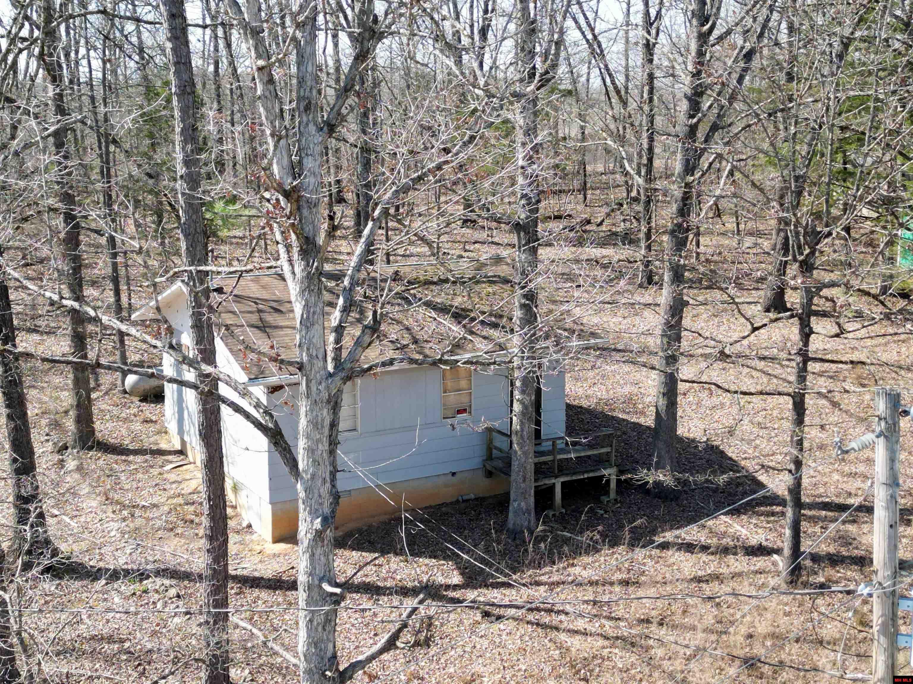 83 CR 987 Mountain Home, AR