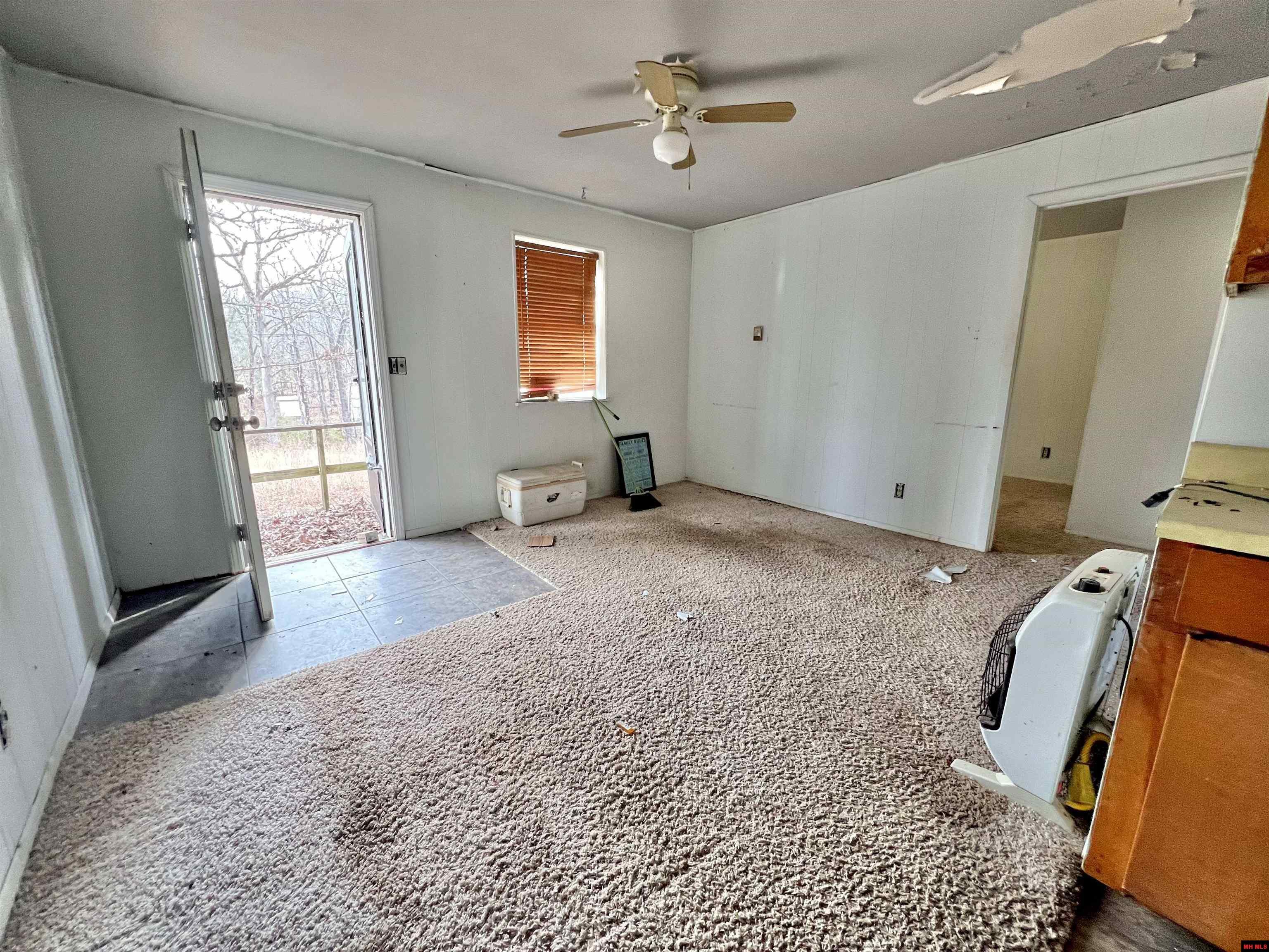 83 CR 987 Mountain Home, AR