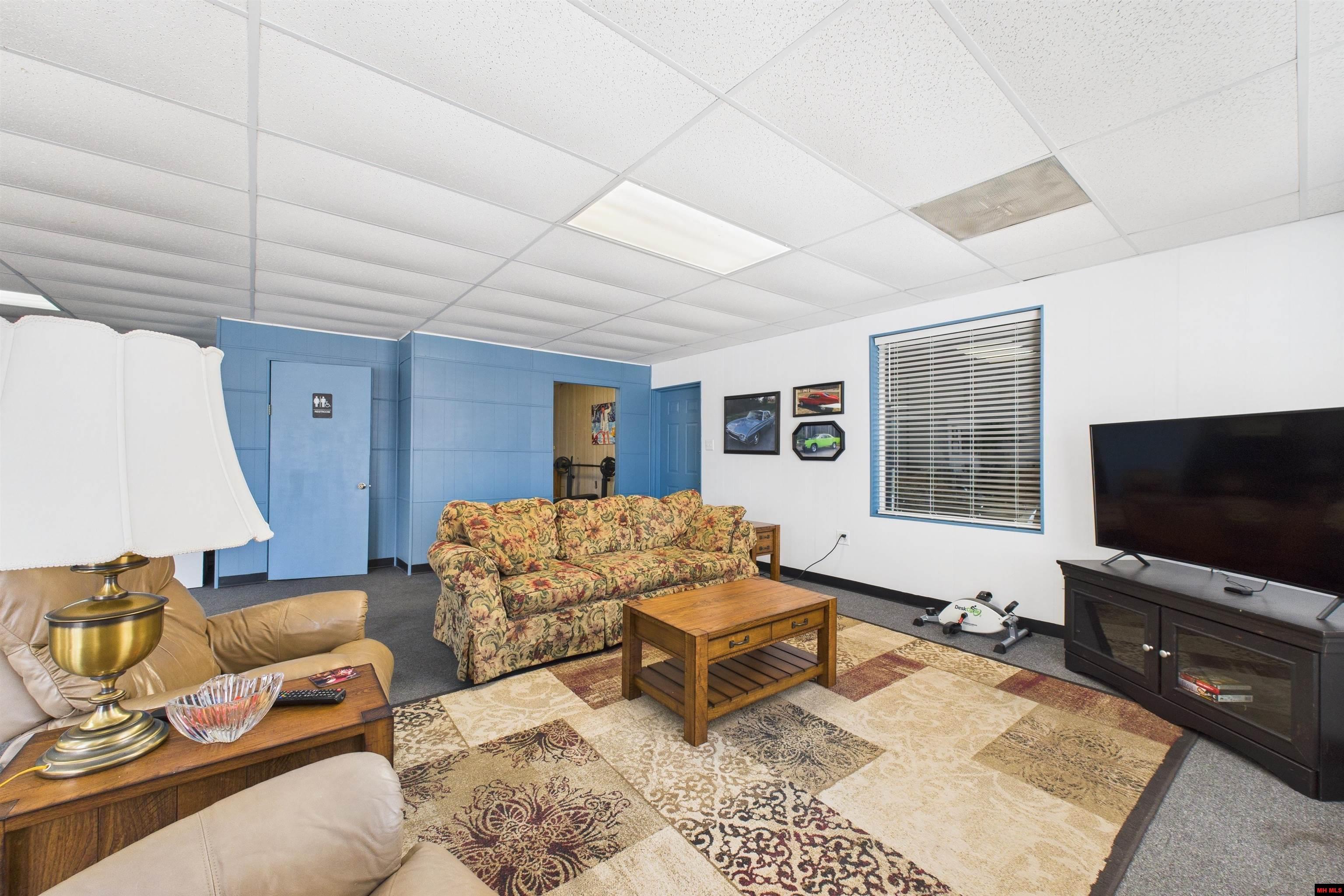 4470 HWY 62 EAST Mountain Home, AR