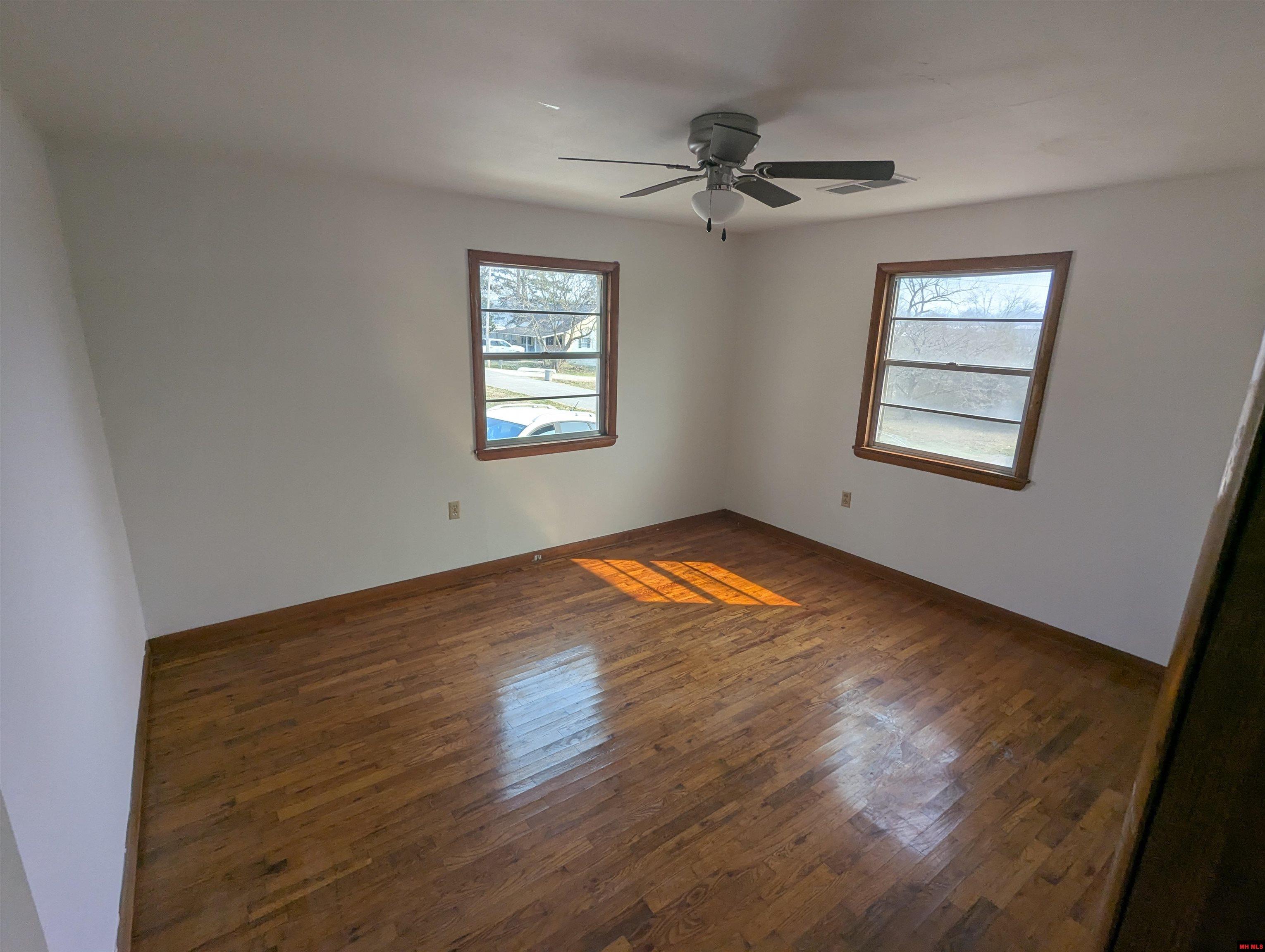 151 JAY STREET Melbourne, AR