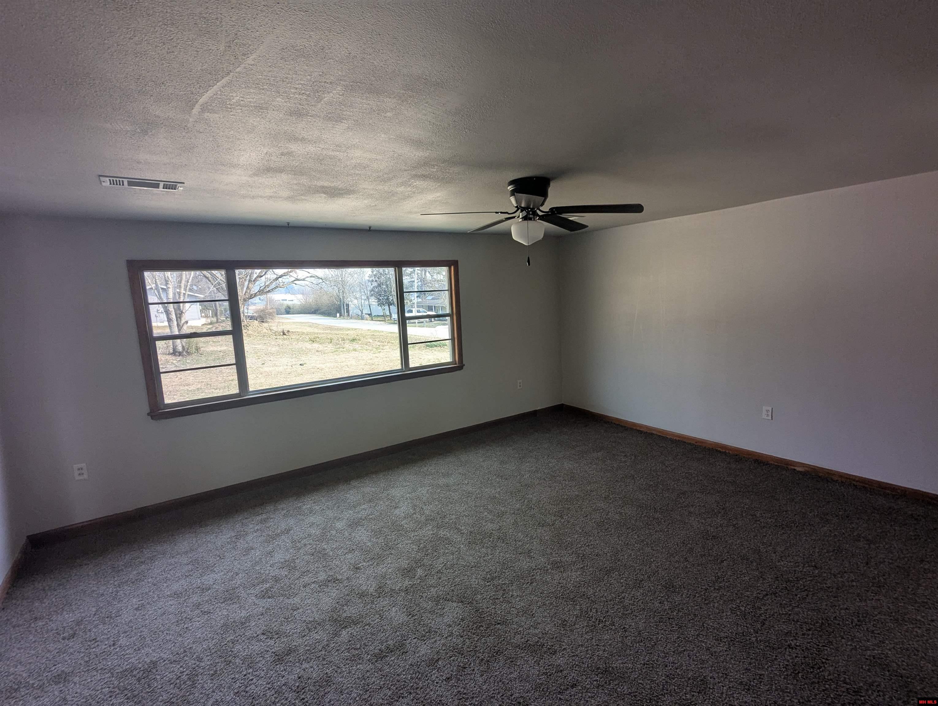 151 JAY STREET Melbourne, AR