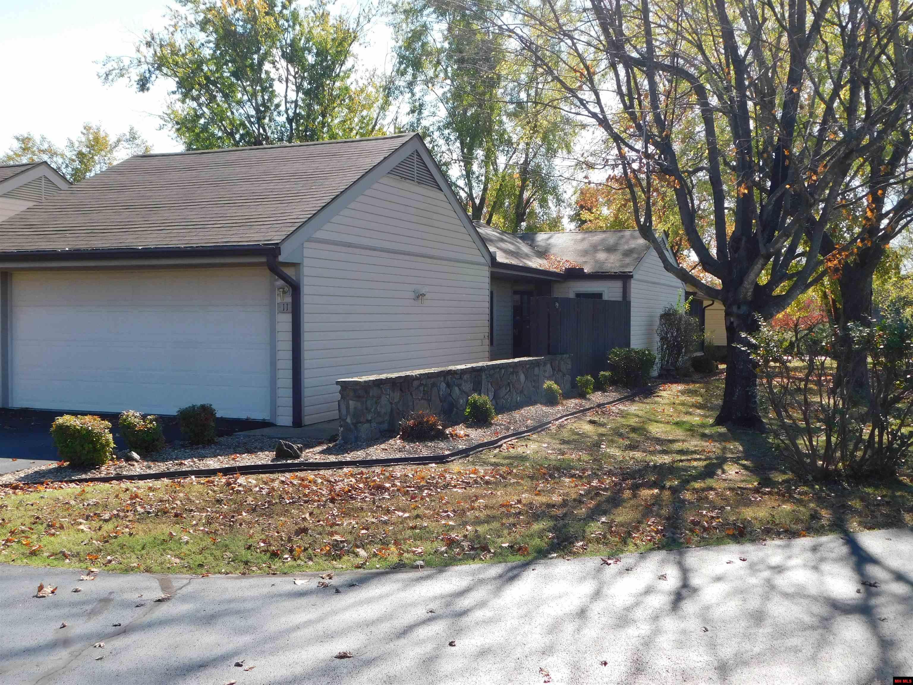 1500 POST OAK WAY Mountain Home, AR
