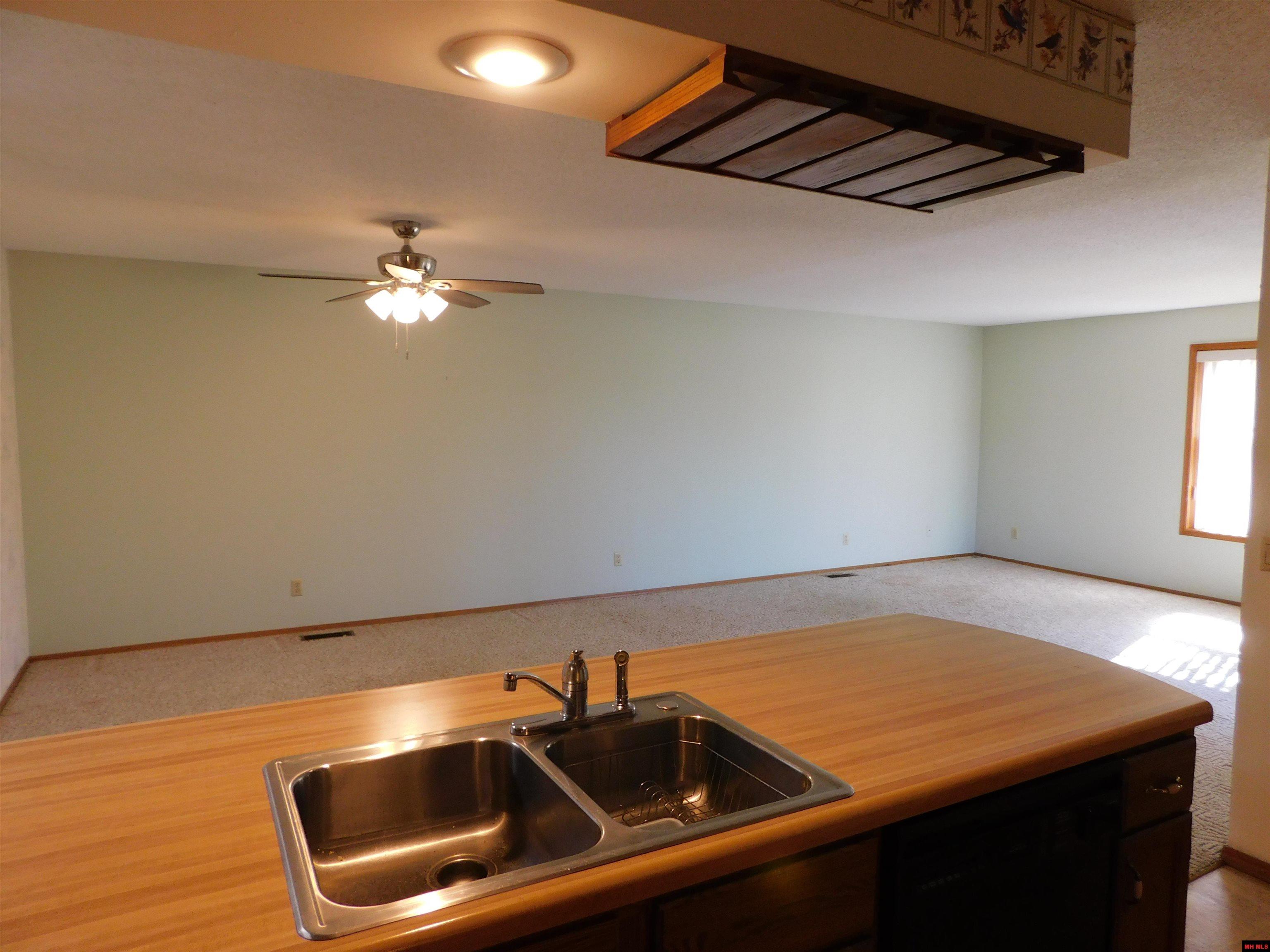 1500 POST OAK WAY Mountain Home, AR