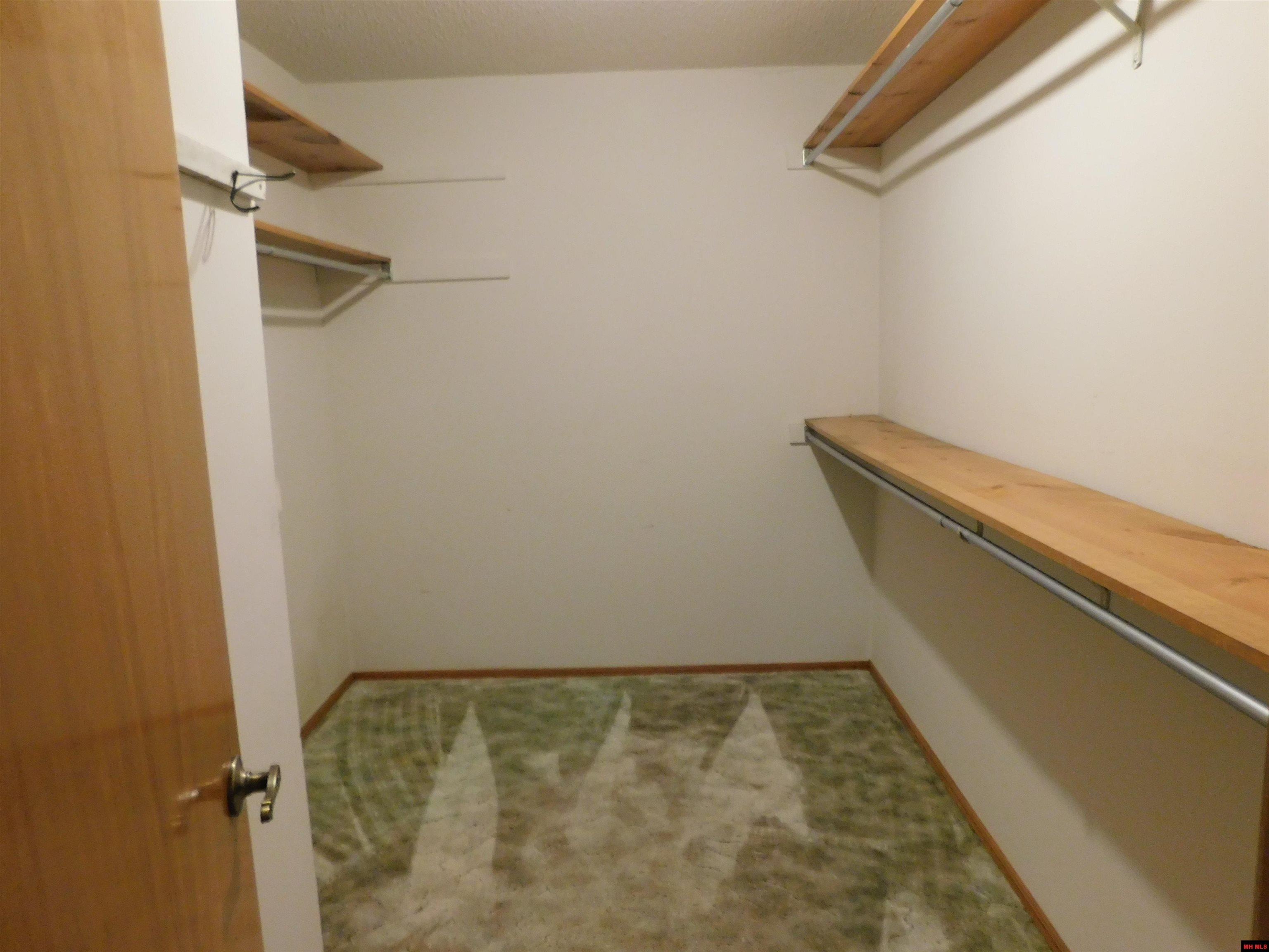 1500 POST OAK WAY Mountain Home, AR