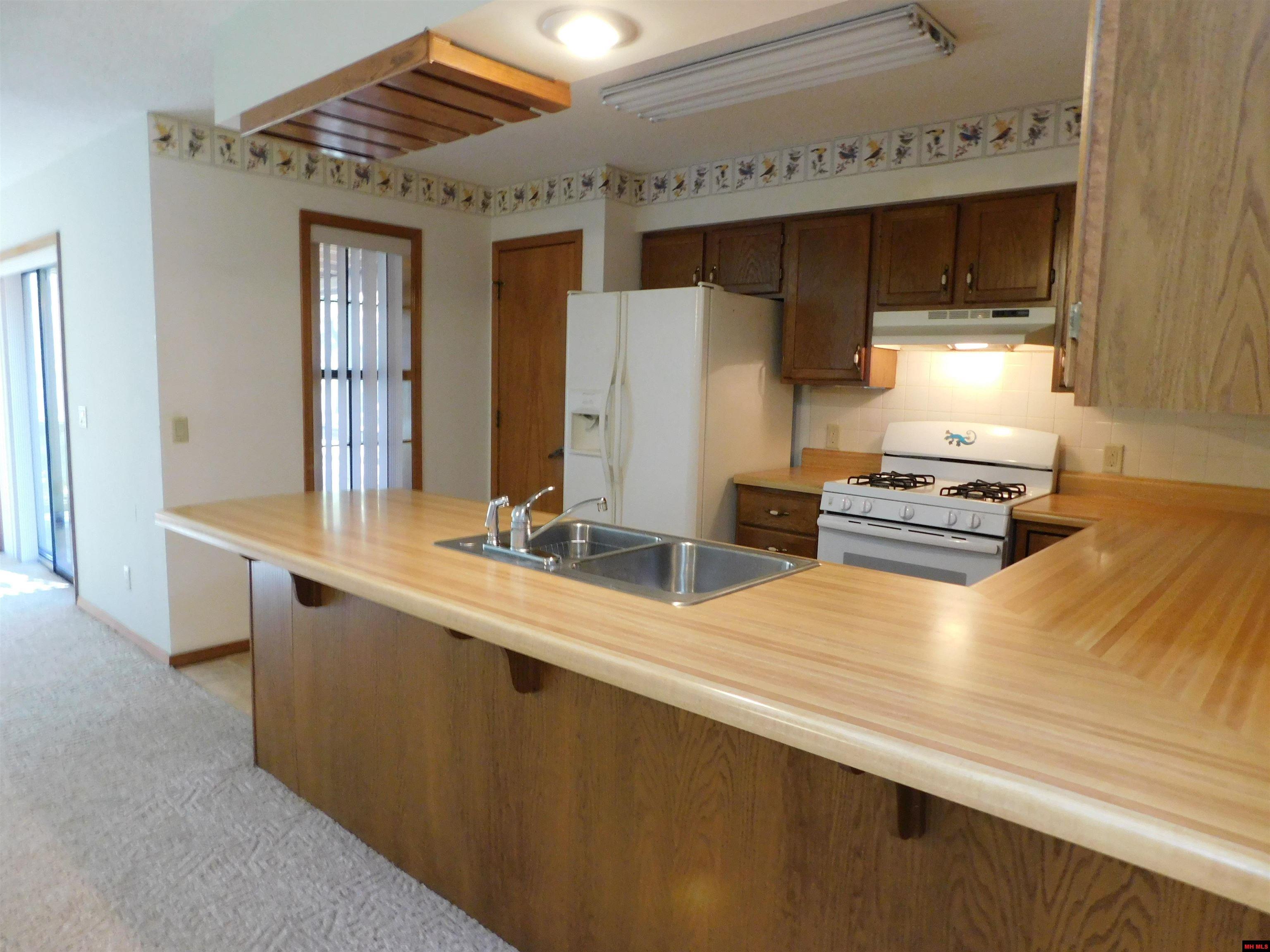1500 POST OAK WAY Mountain Home, AR