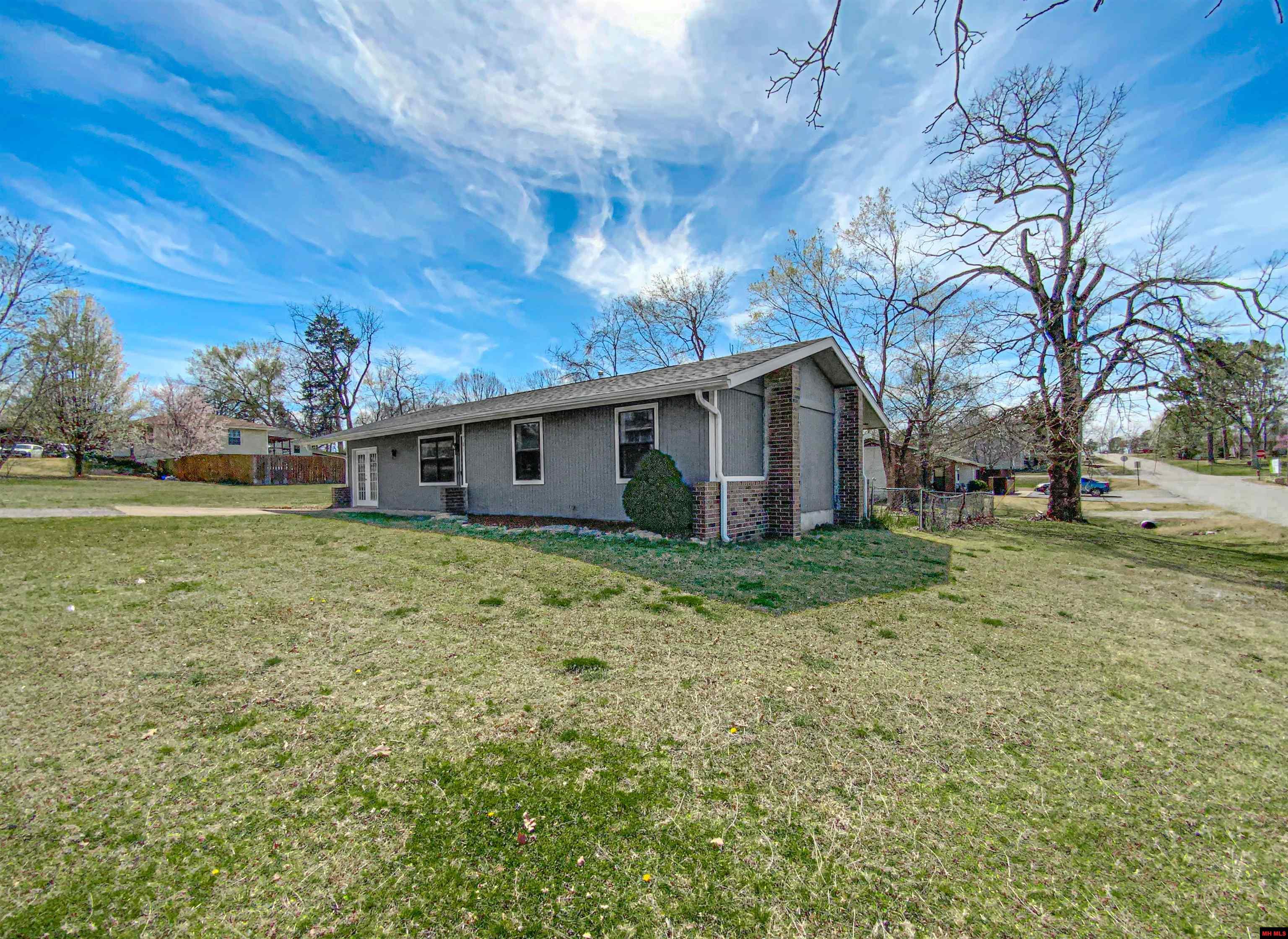 701 SUMMERHILL DRIVE Gassville, AR