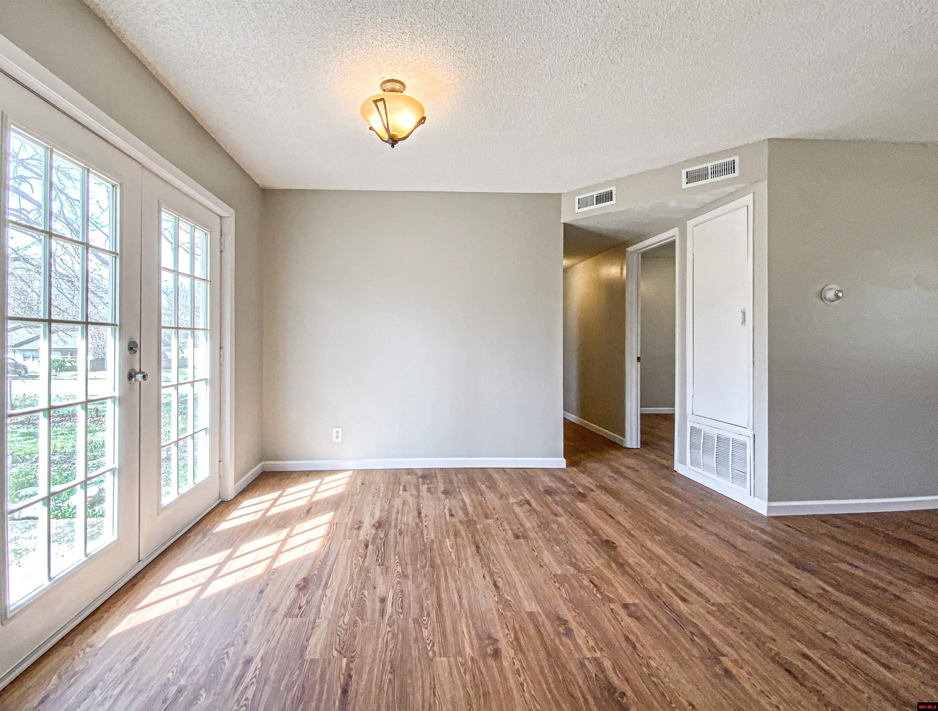 701 SUMMERHILL DRIVE Gassville, AR