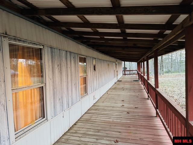 288 MERCEDES LOOP Norfork, AR