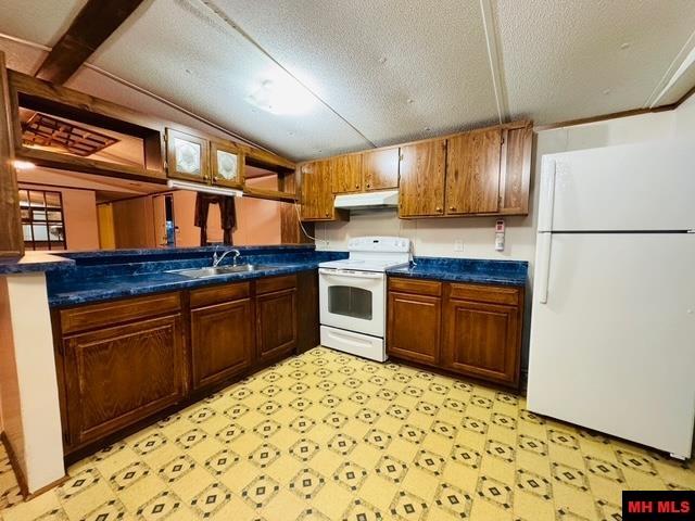 288 MERCEDES LOOP Norfork, AR