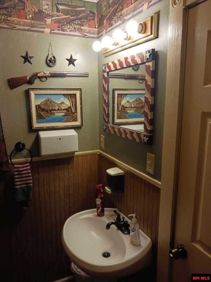 4161 HWY 62 WEST Mountain Home, AR