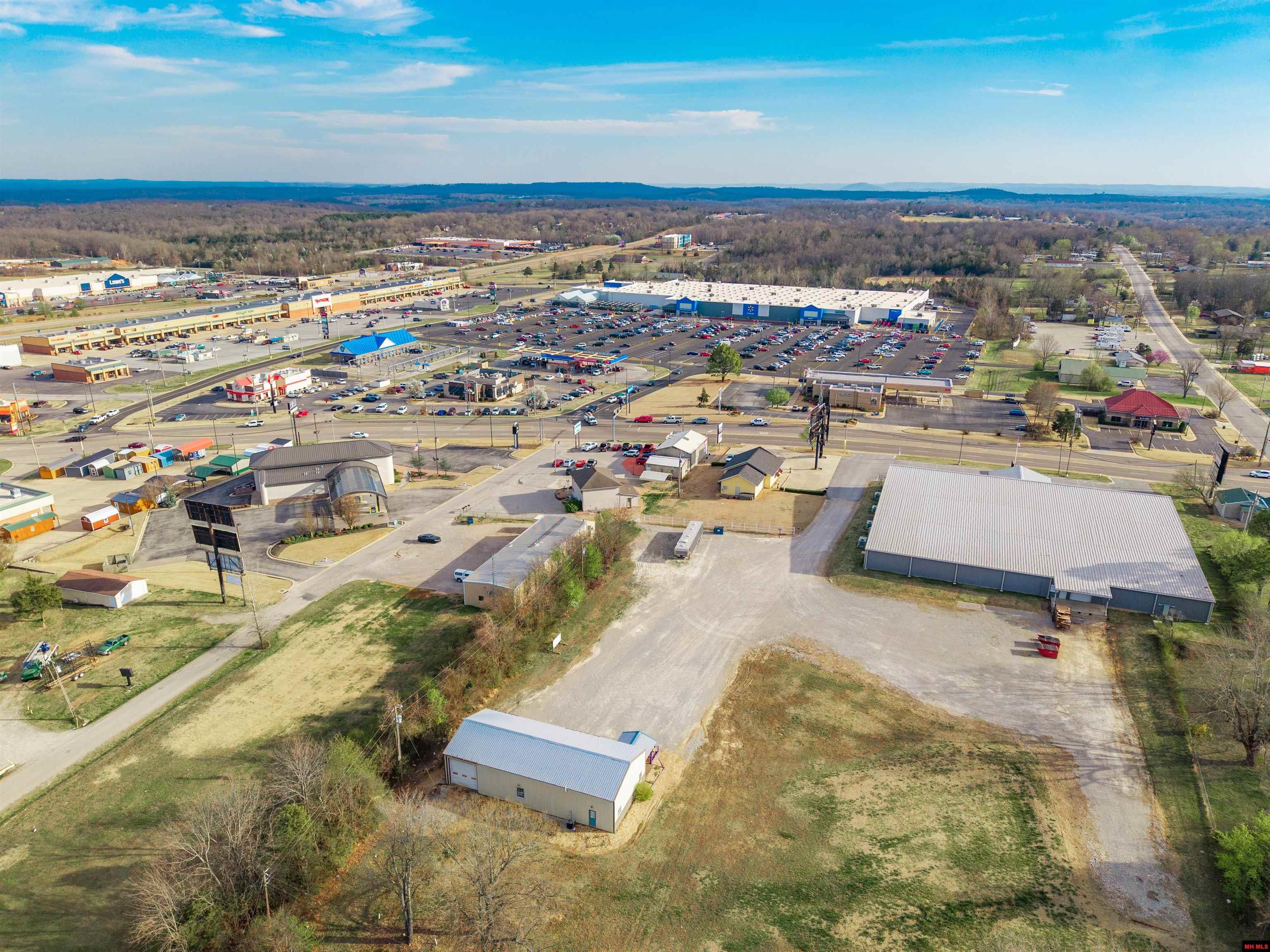 2620 HWY 62 EAST Mountain Home, AR