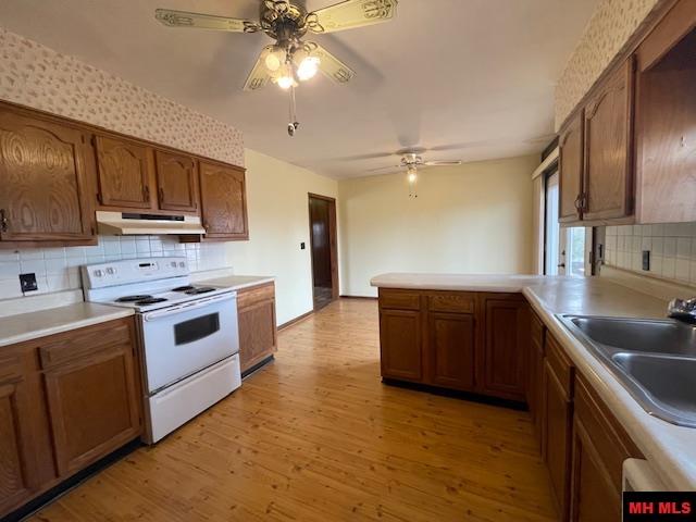 1628 CR 39 Mountain Home, AR 72653