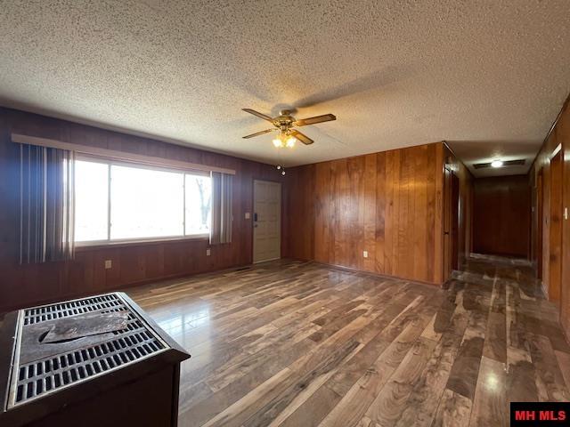 1628 CR 39 Mountain Home, AR 72653