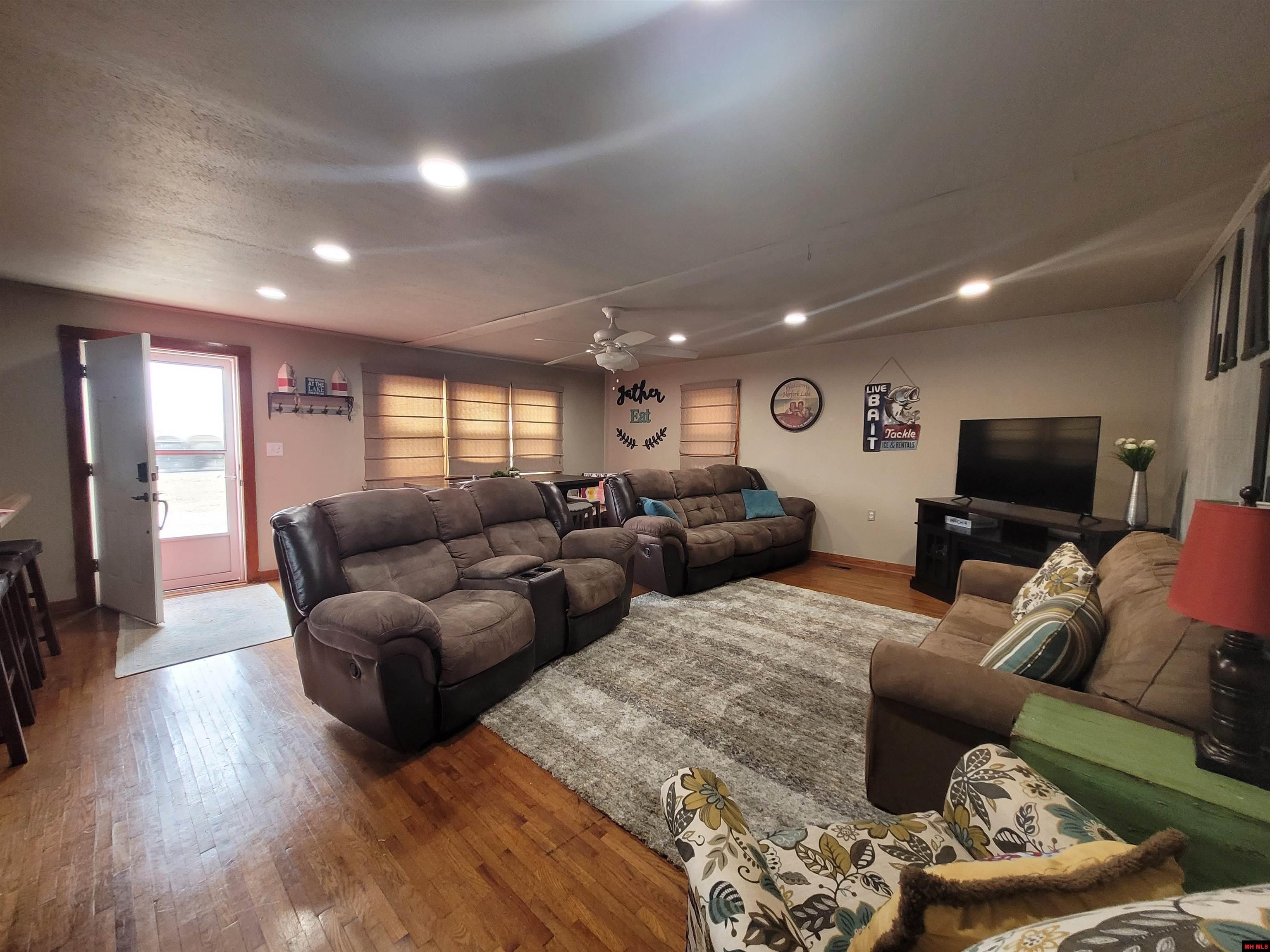 10447 HWY 62 EAST Henderson, AR 72544