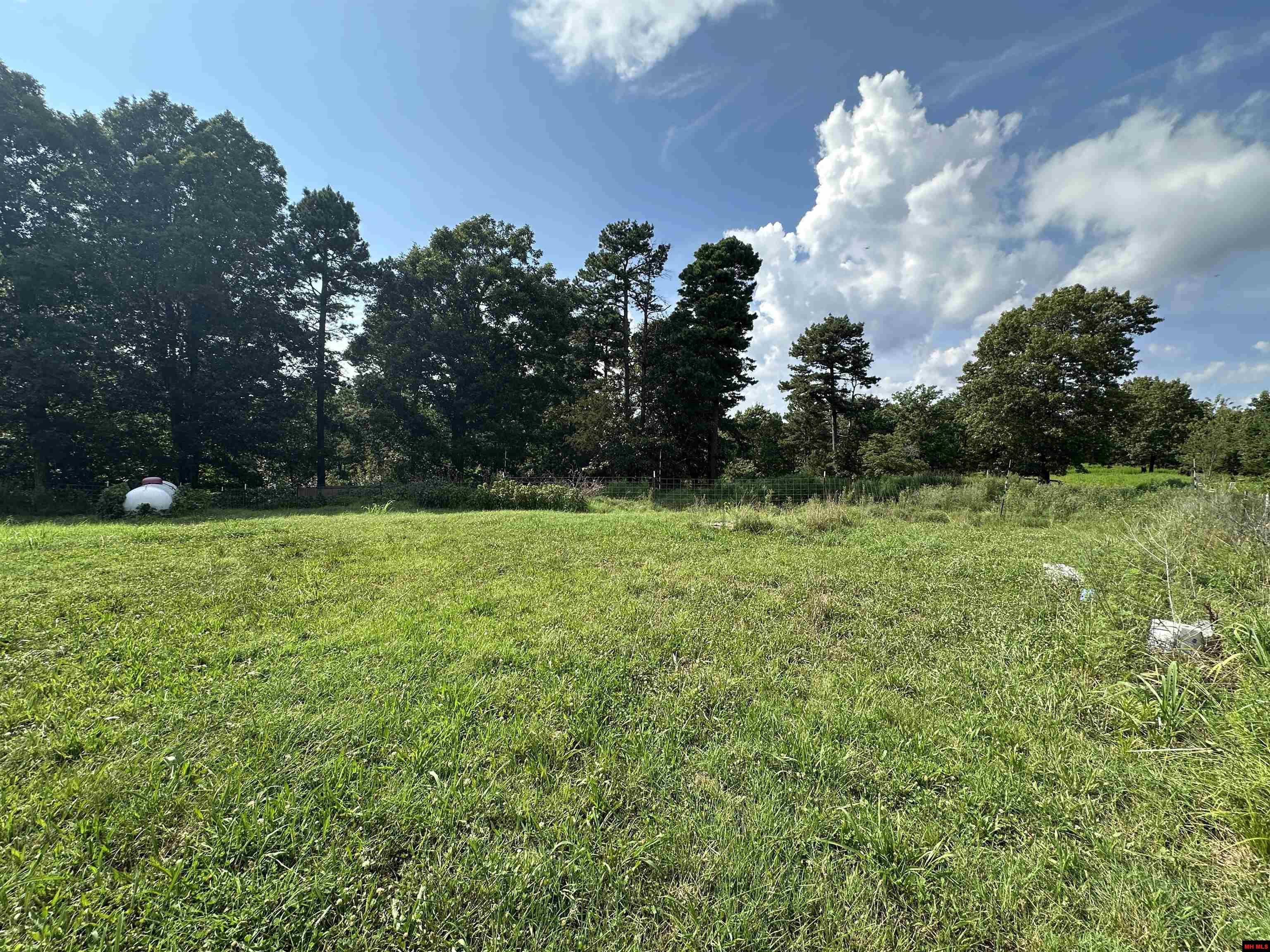 231 JONES ROAD Yellville, AR