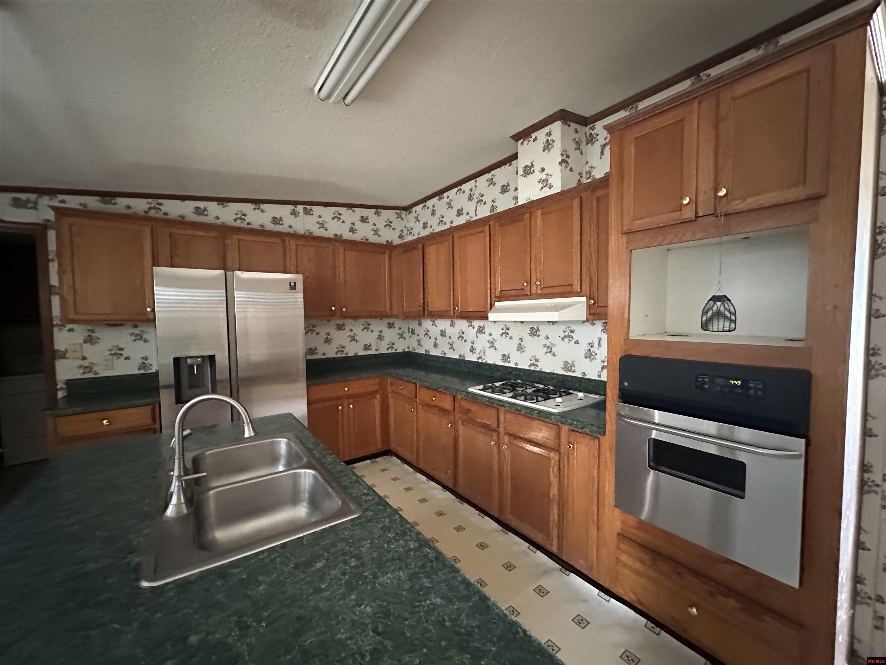 231 JONES ROAD Yellville, AR