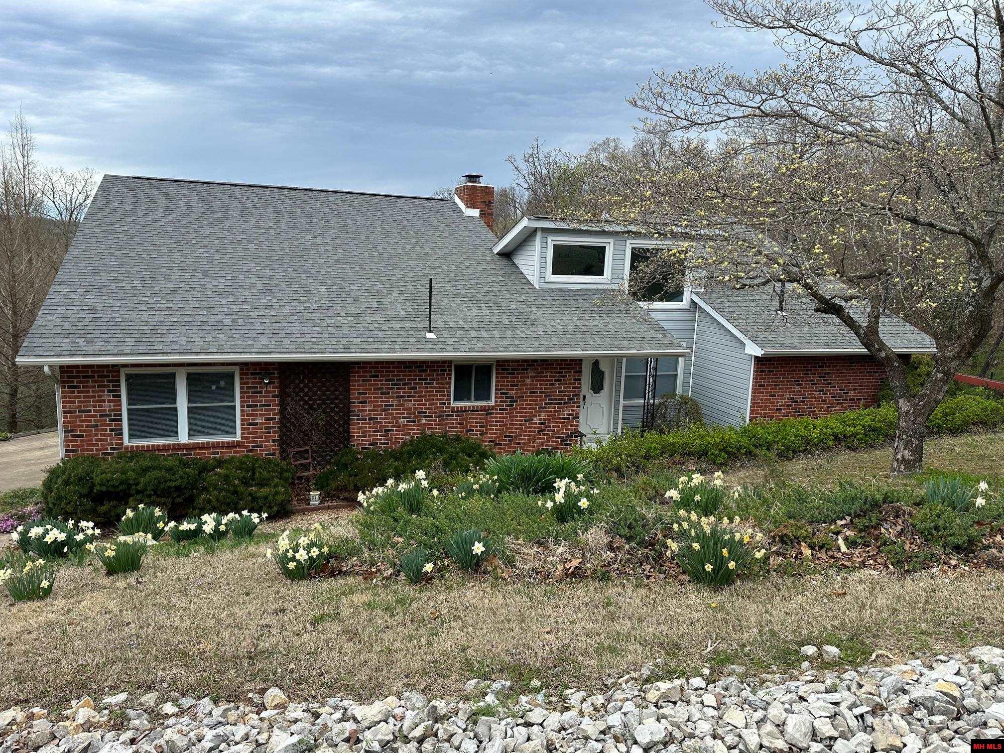 108 ELIZABETH WAY Lakeview, AR 72642