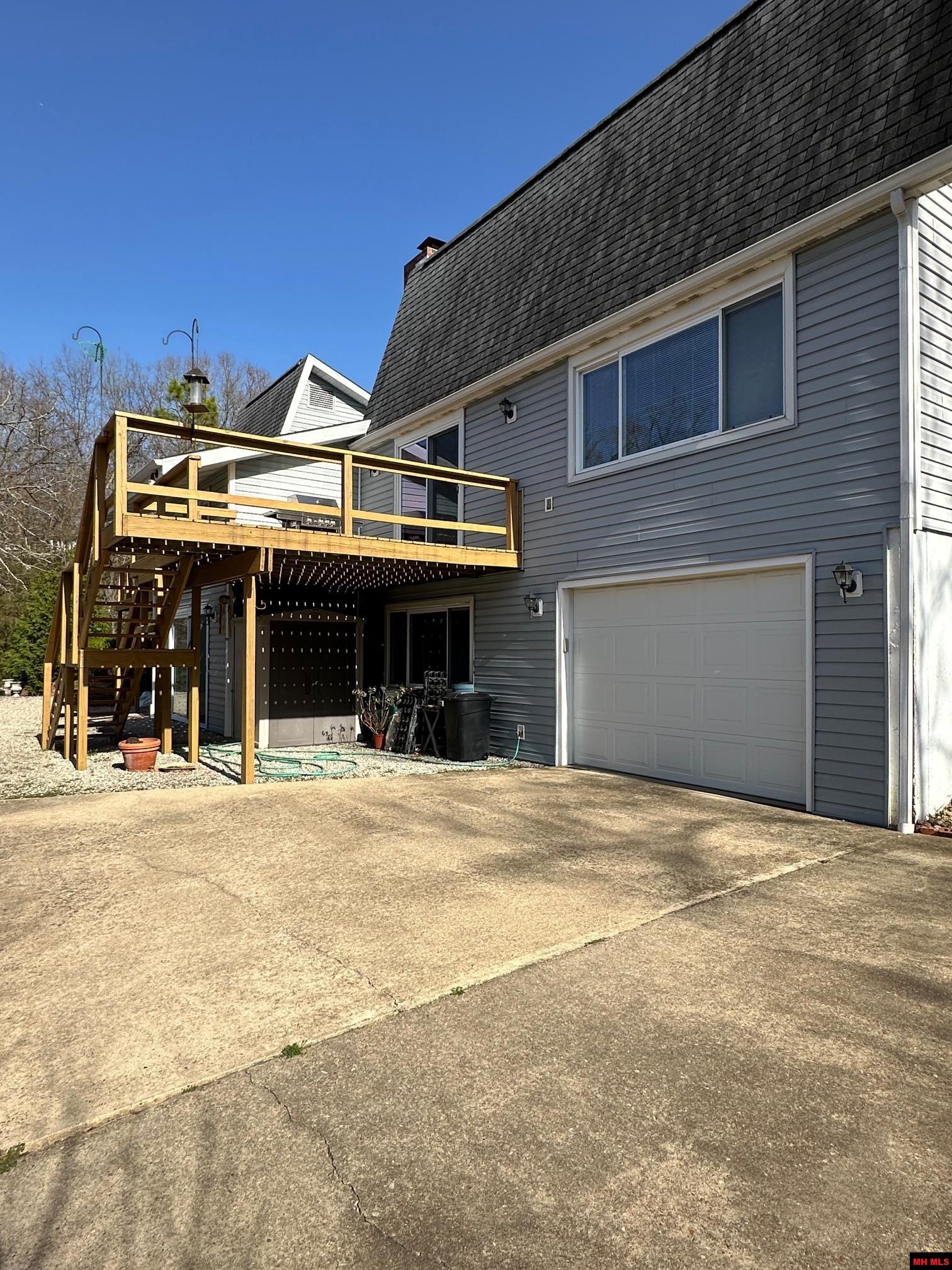 108 ELIZABETH WAY Lakeview, AR 72642