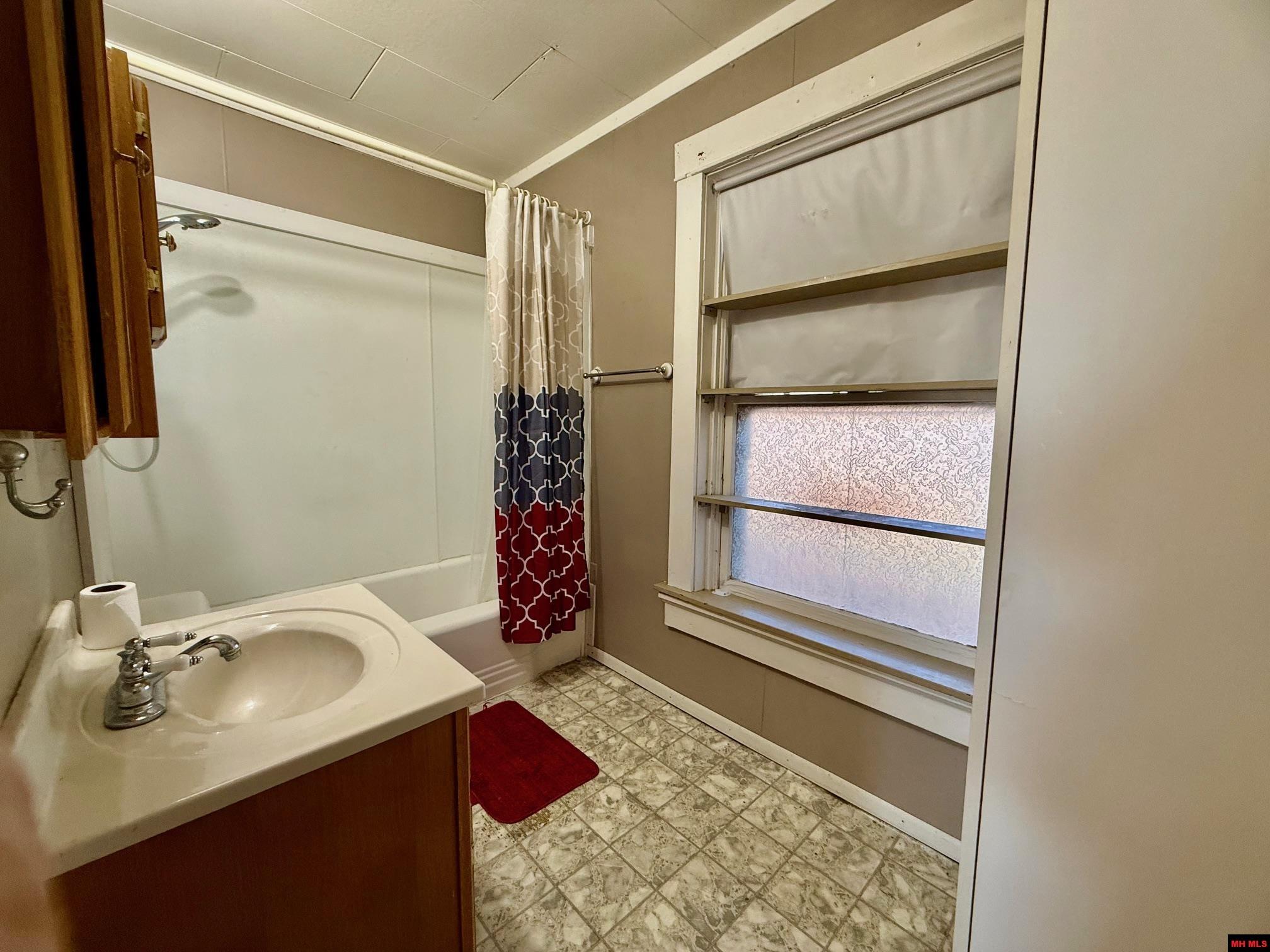 1681 S SOUTH US HIGHWAY 63 West Plains, MO 65775-0000