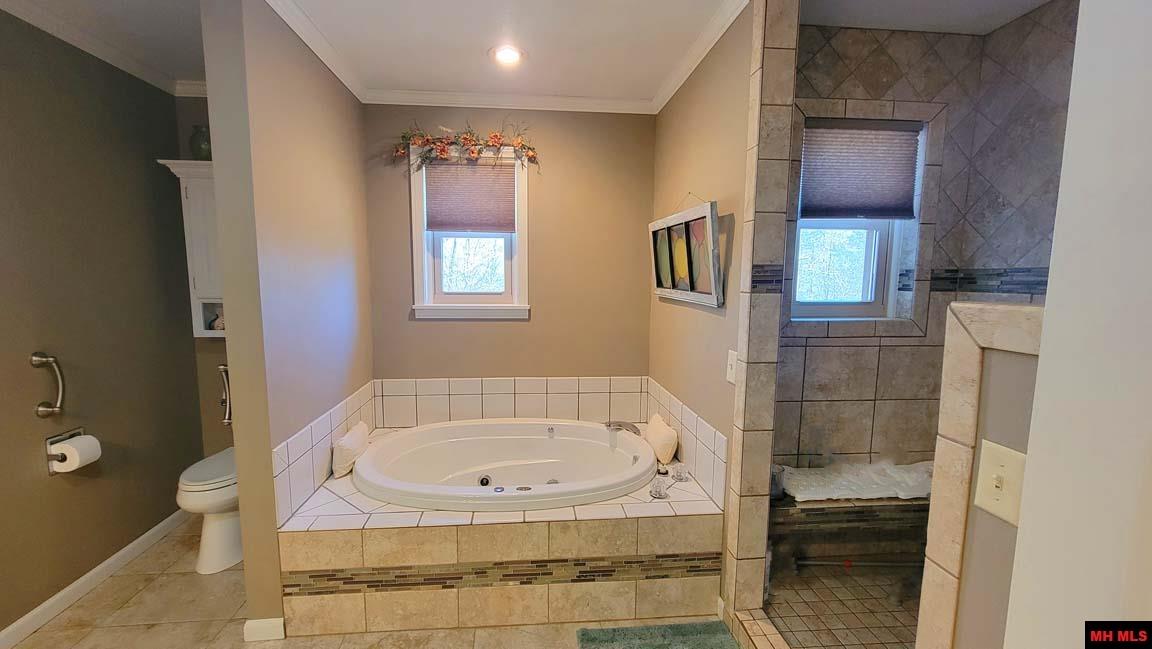 1483 CHESSMOND FERRY ROAD Calico Rock, AR