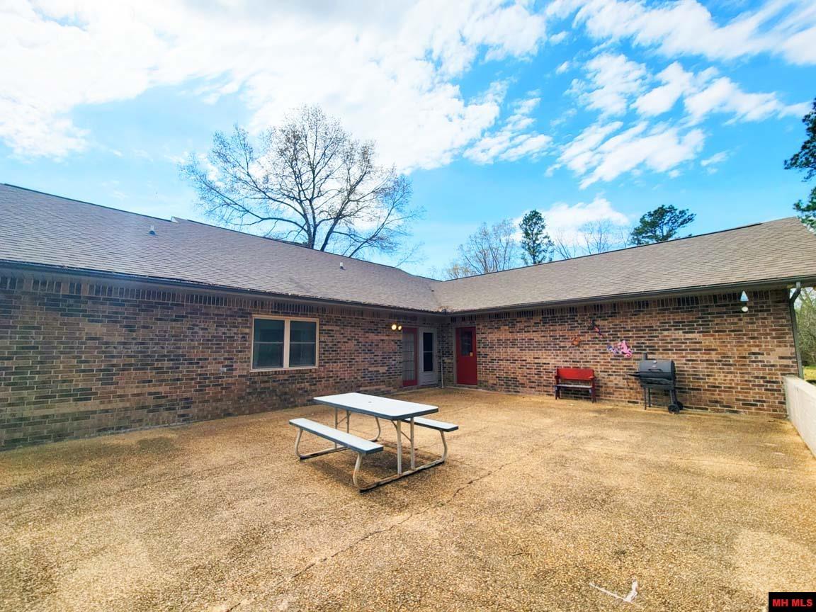 1483 CHESSMOND FERRY ROAD Calico Rock, AR