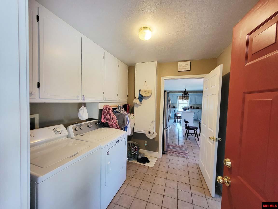 1483 CHESSMOND FERRY ROAD Calico Rock, AR