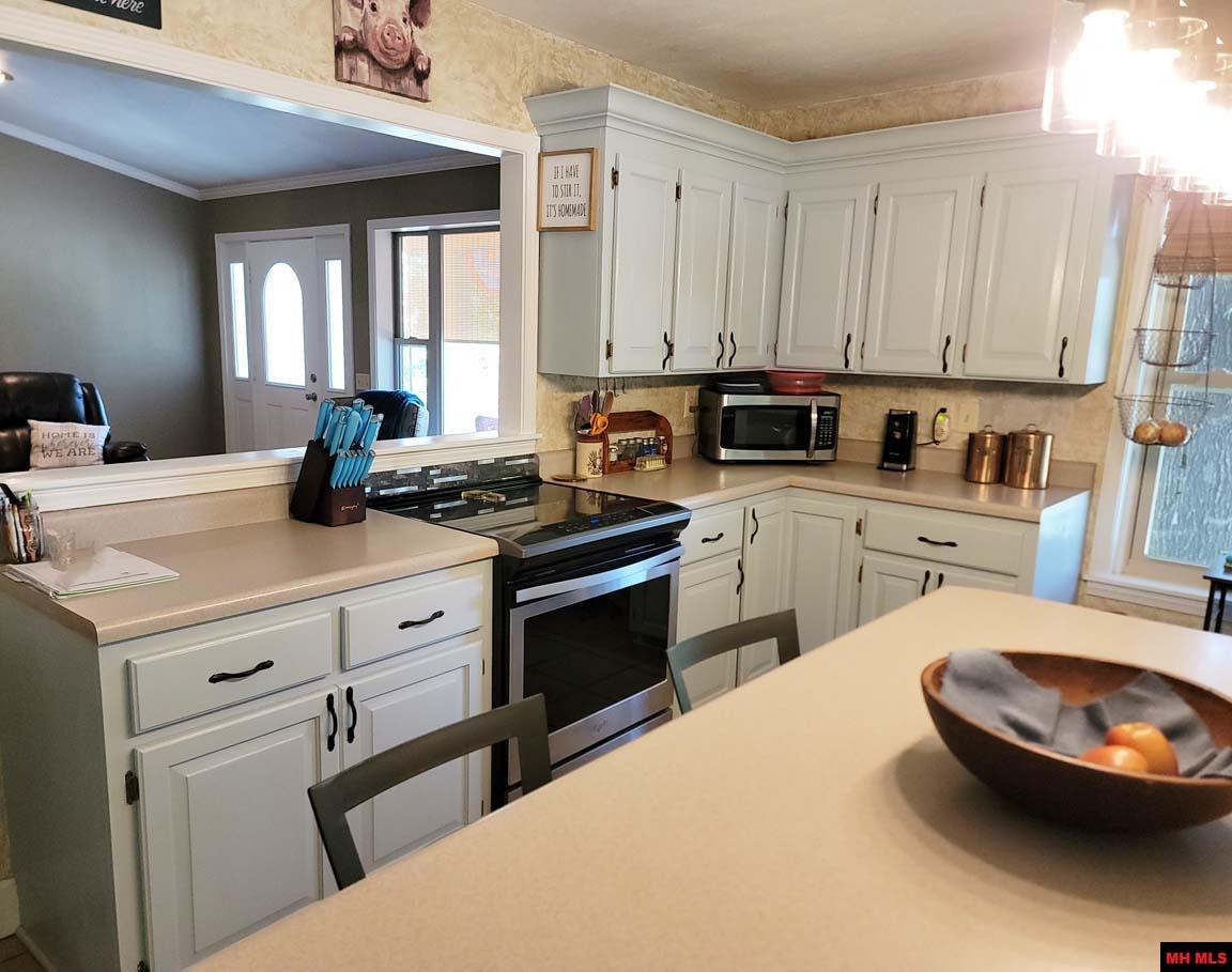 1483 CHESSMOND FERRY ROAD Calico Rock, AR