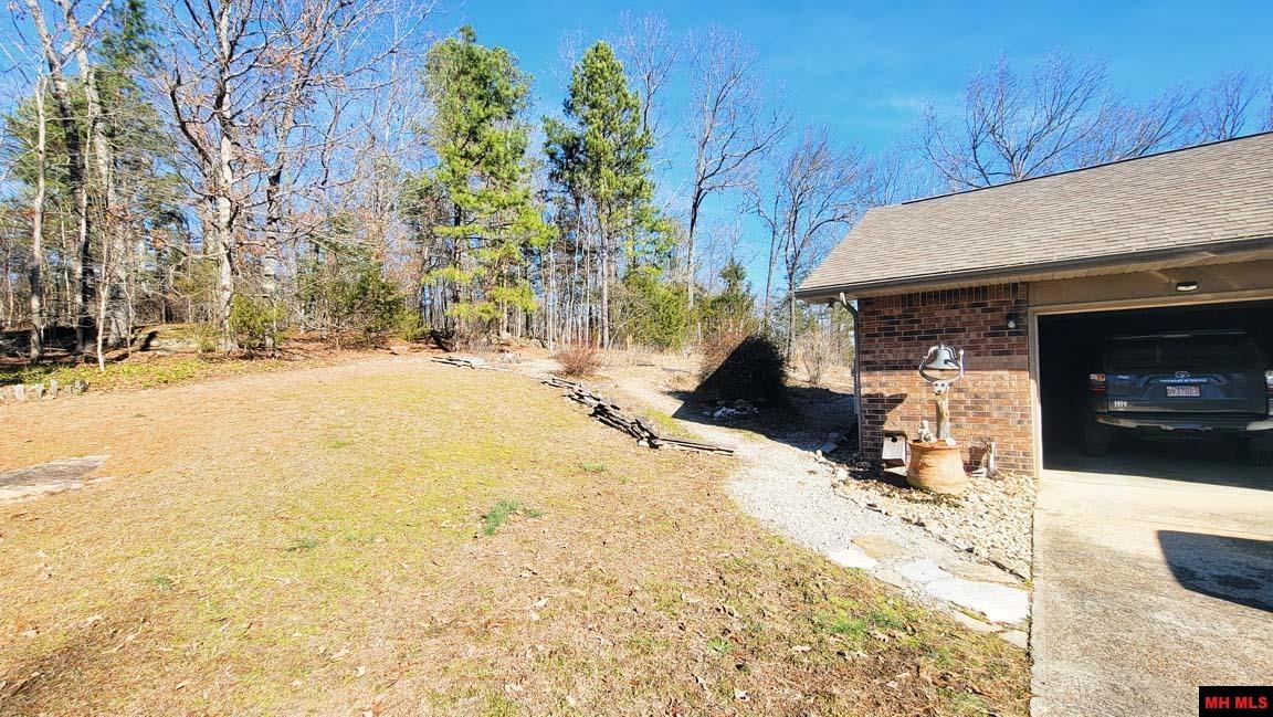 1483 CHESSMOND FERRY ROAD Calico Rock, AR