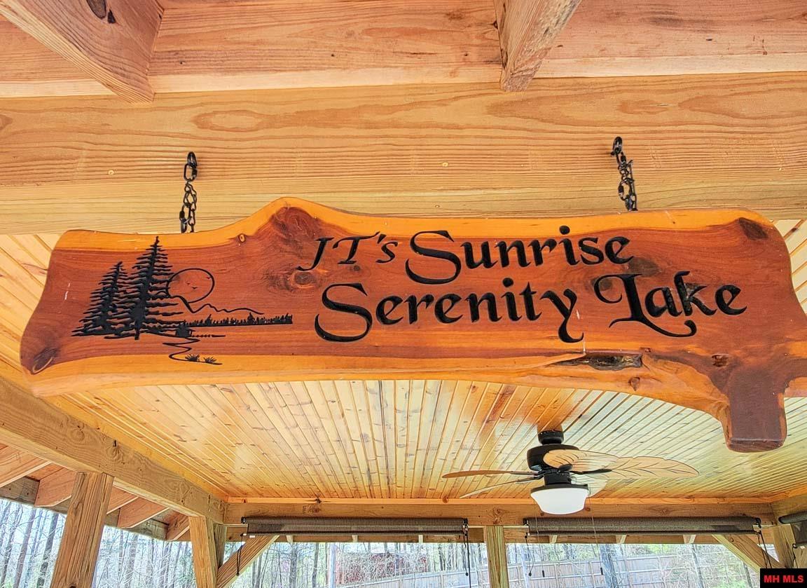 1483 CHESSMOND FERRY ROAD Calico Rock, AR
