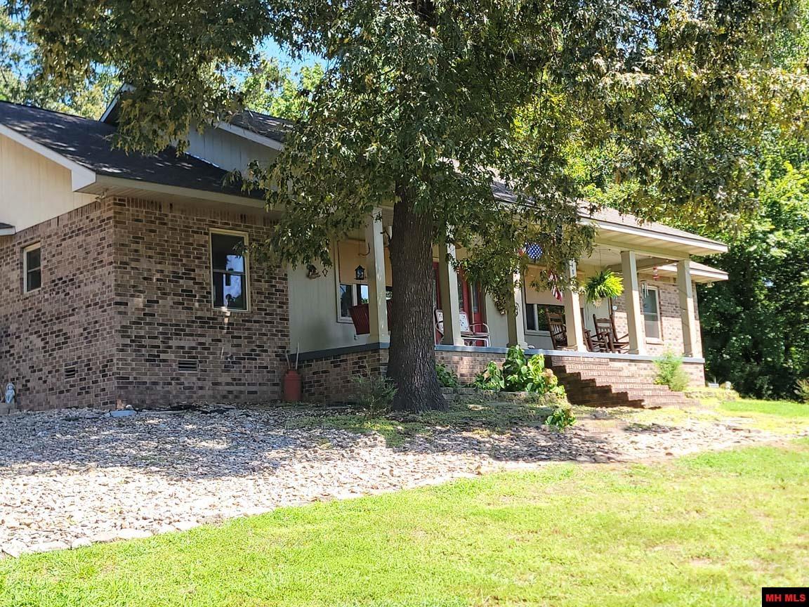 1483 CHESSMOND FERRY ROAD Calico Rock, AR
