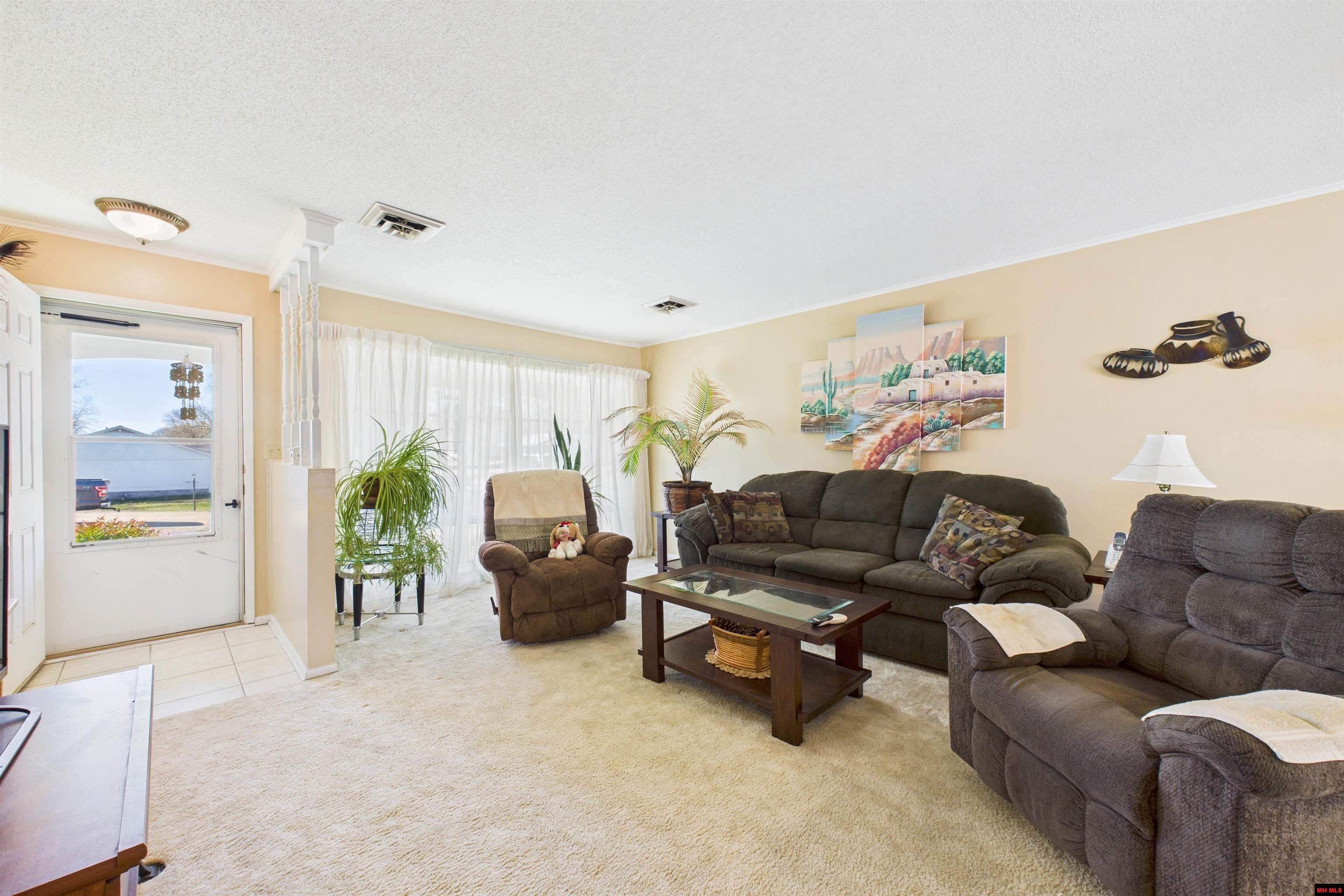 1109 MEADOWBROOK DRIVE Mountain Home, AR