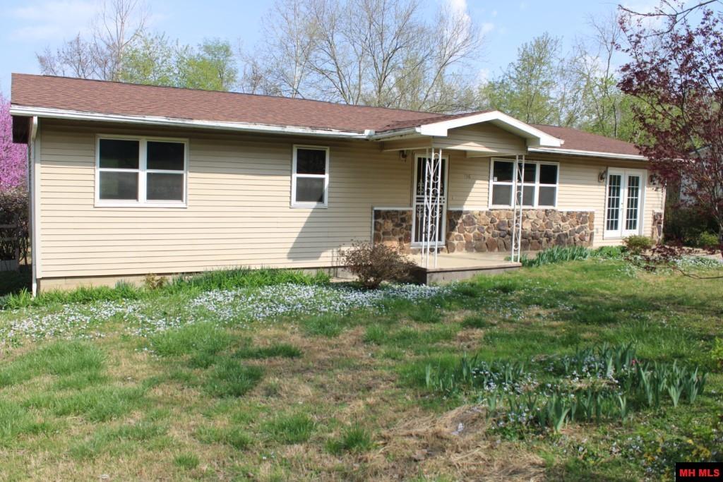136 LOCUST STREET Lead Hill, AR