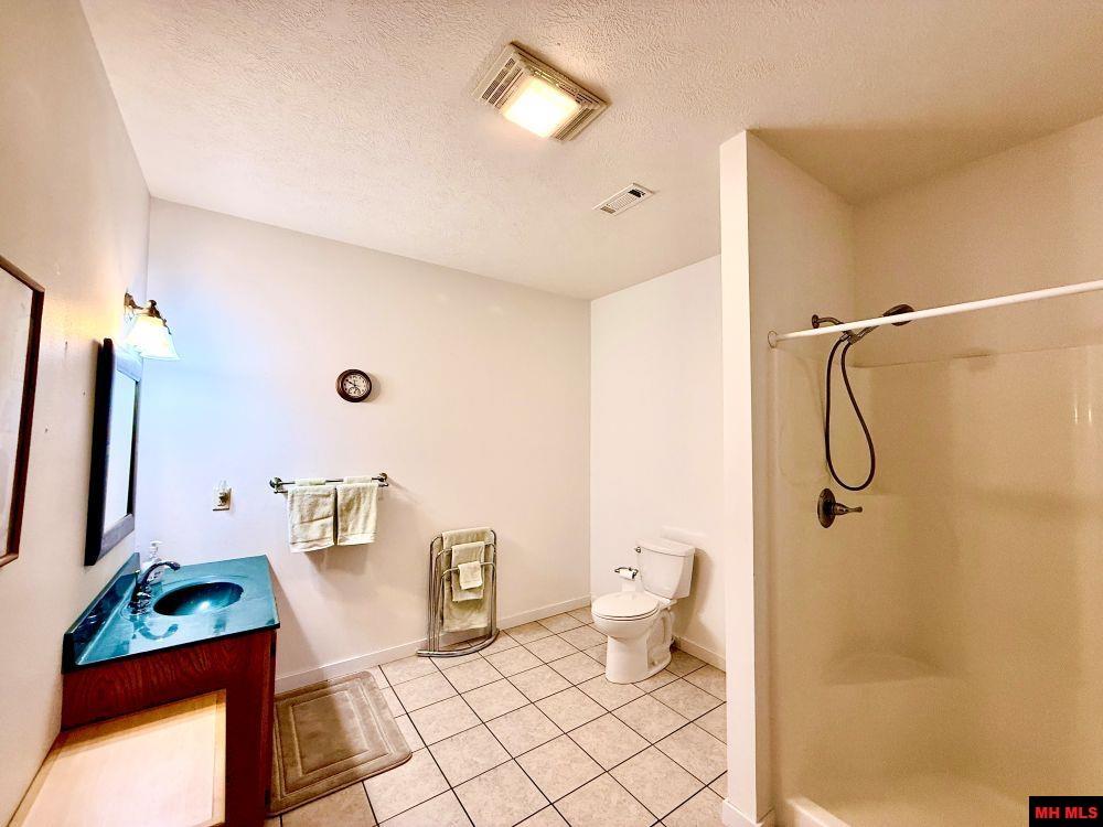 10019 Promise Land Road