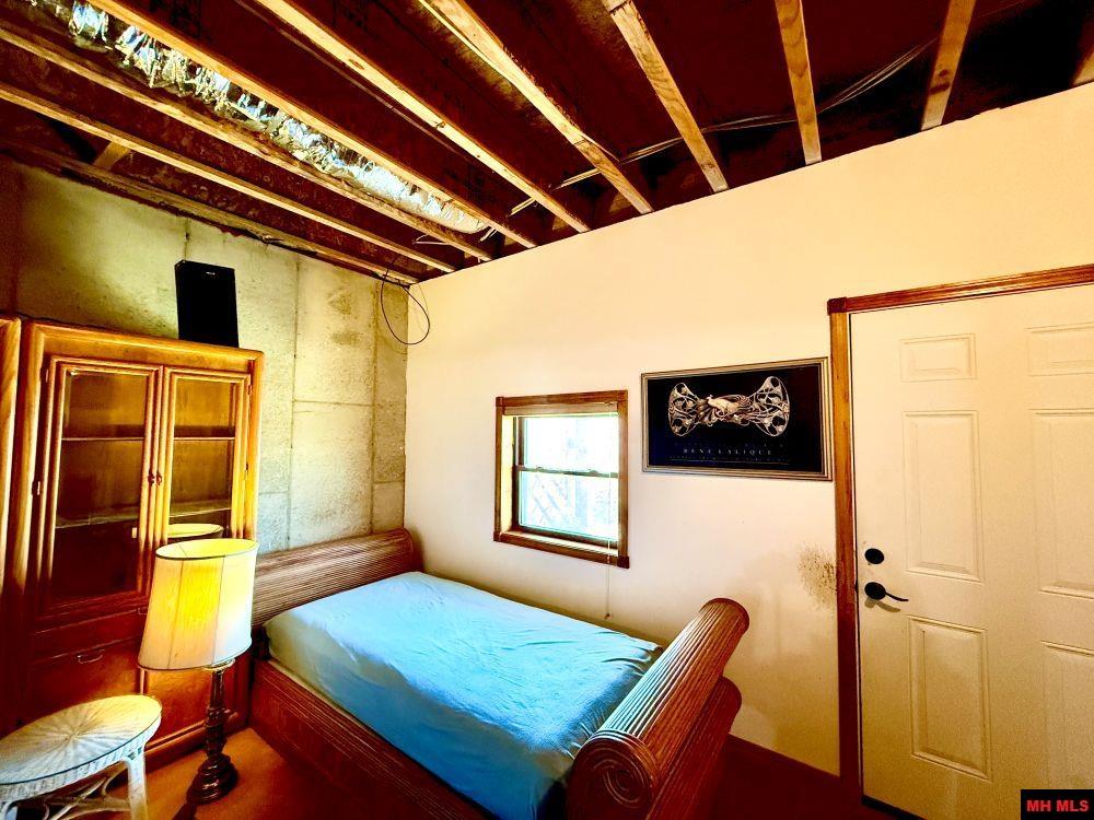 10019 Promise Land Road