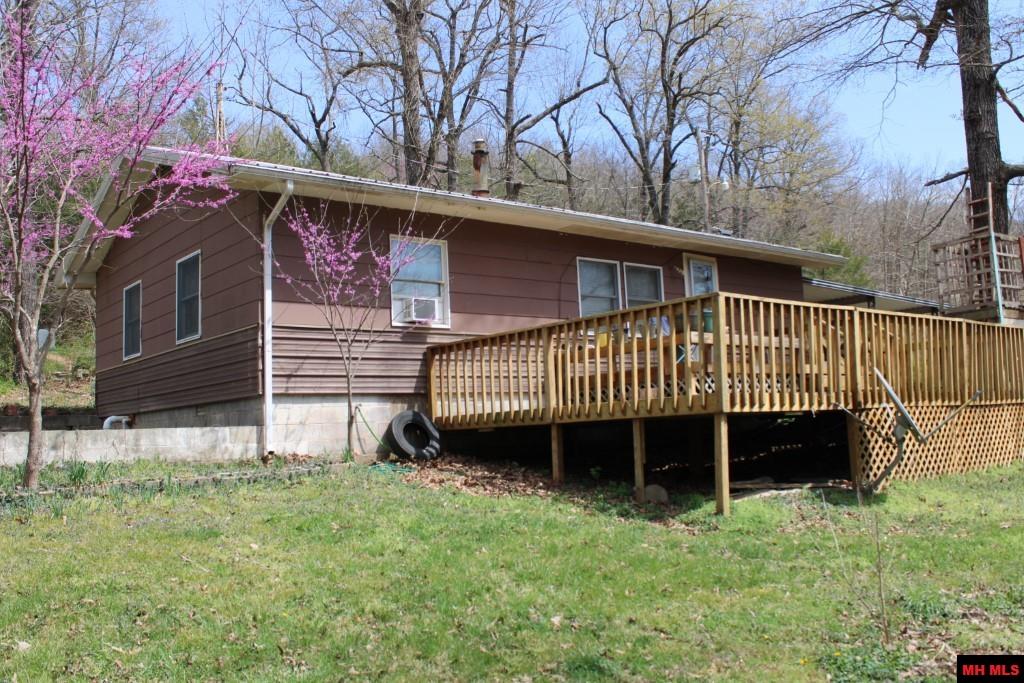 3841 TALL OAKS LANE Harrison, AR 72601