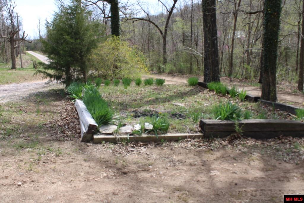 3841 TALL OAKS LANE Harrison, AR 72601