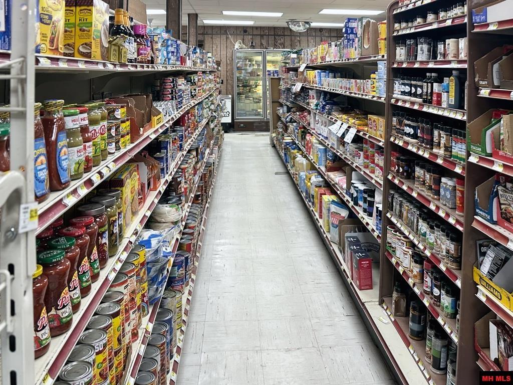 13683 HWY 5 SOUTH Norfork, AR