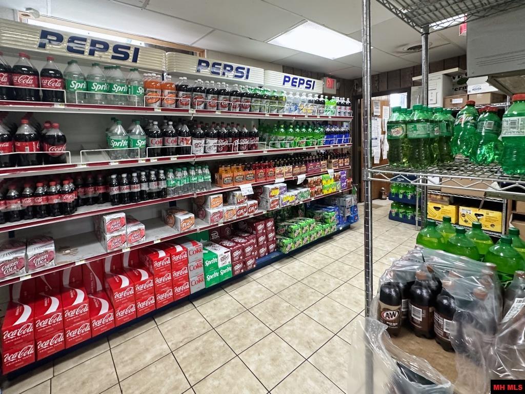 13683 HWY 5 SOUTH Norfork, AR